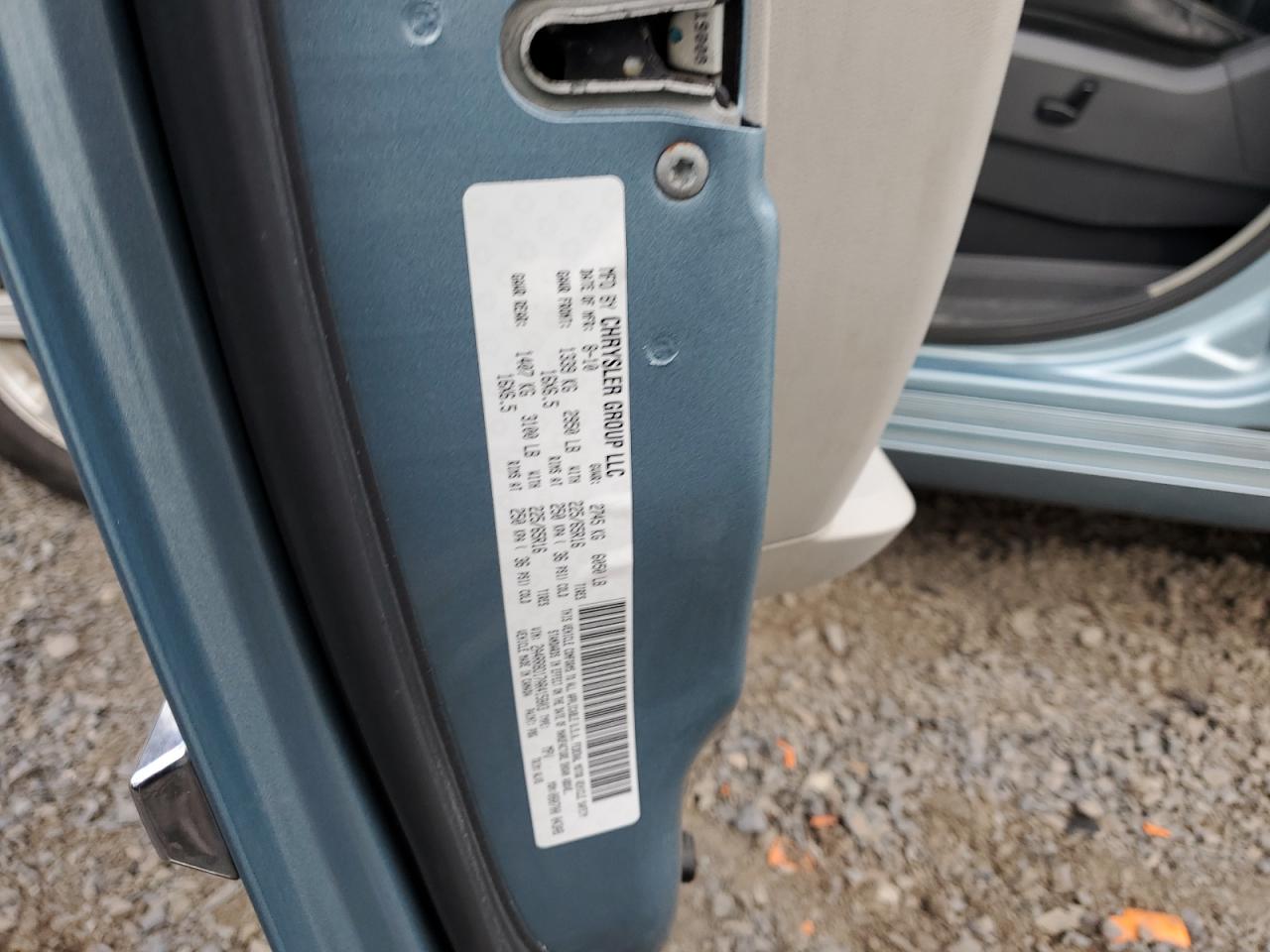 2010 Chrysler Town & Country Touring Plus Синий vin: 2A4RR8D17AR415803