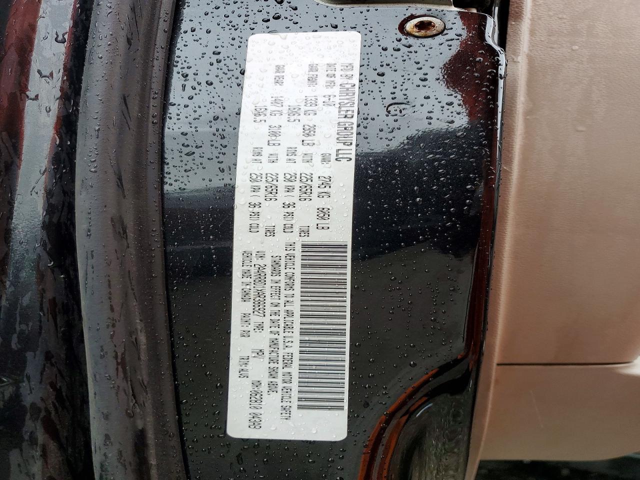 2010 Chrysler Town & Country Touring Plus Черный vin: 2A4RR8D1XAR386927