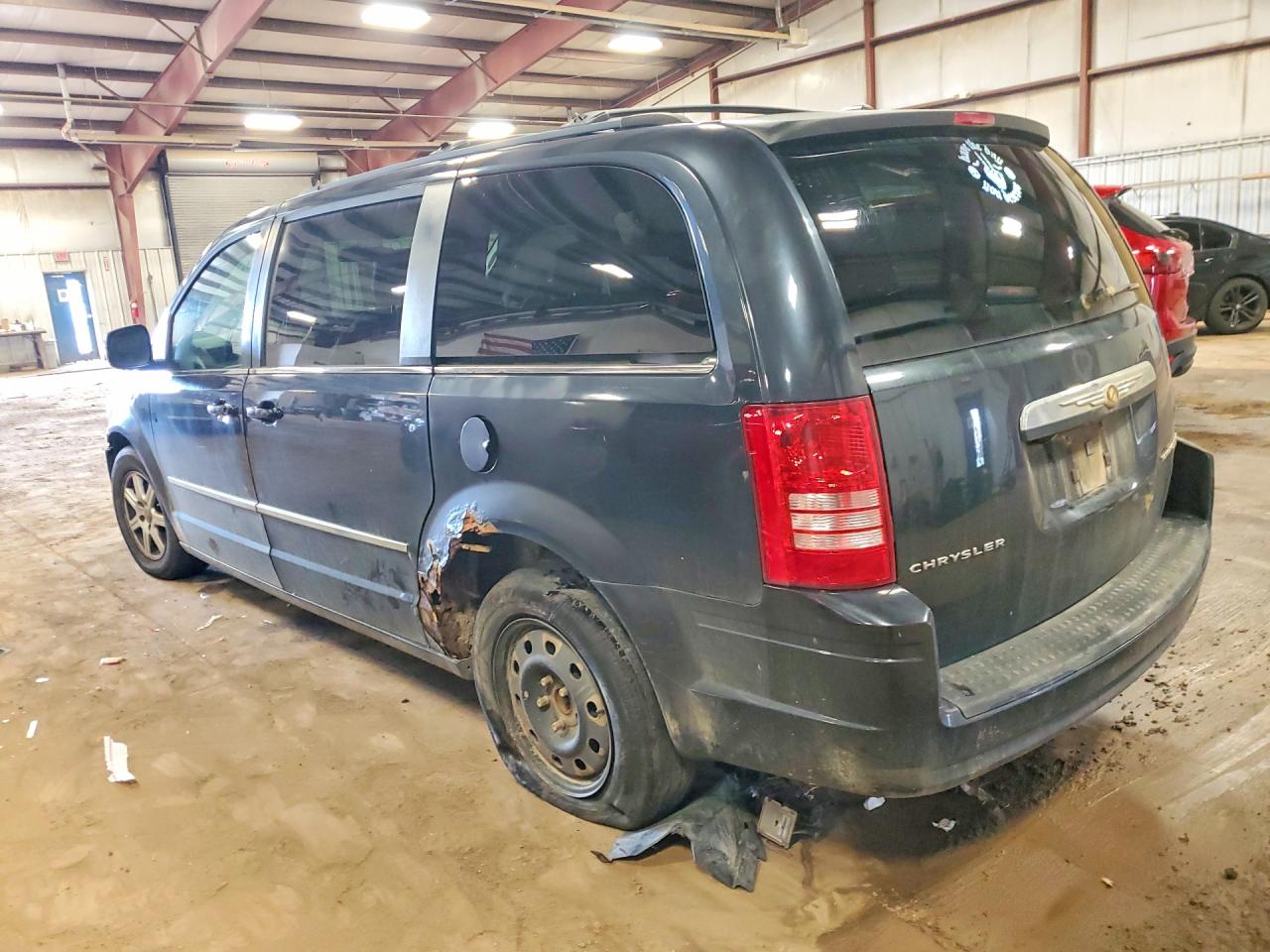 2010 Chrysler Town & Country Touring Plus Черный vin: 2A4RR8D1XAR422809