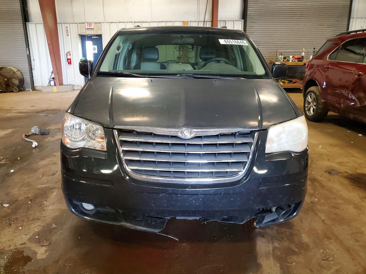 2010 Chrysler Town & Country Touring Plus Черный vin: 2A4RR8D1XAR422809