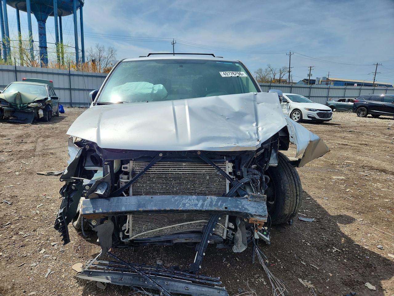 2011 Chrysler Town & Country Touring L Silver vin: 2A4RR8DG0BR713518
