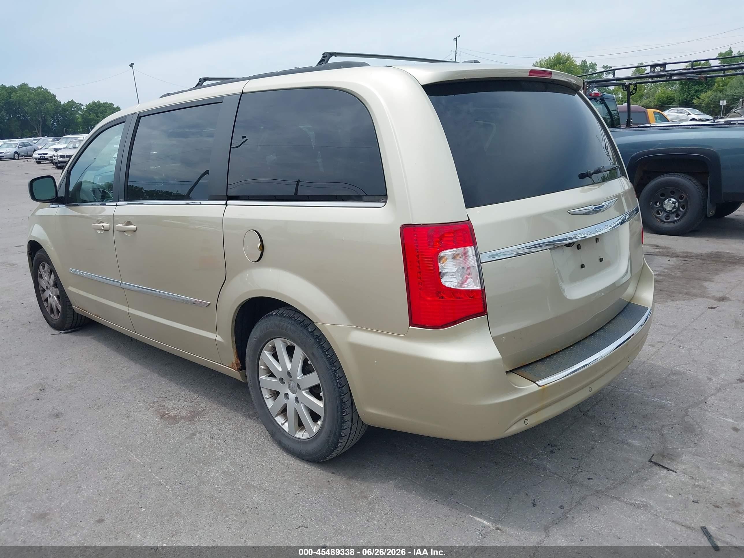2011 Chrysler Town & Country Touring-l Beige vin: 2A4RR8DG0BR780698