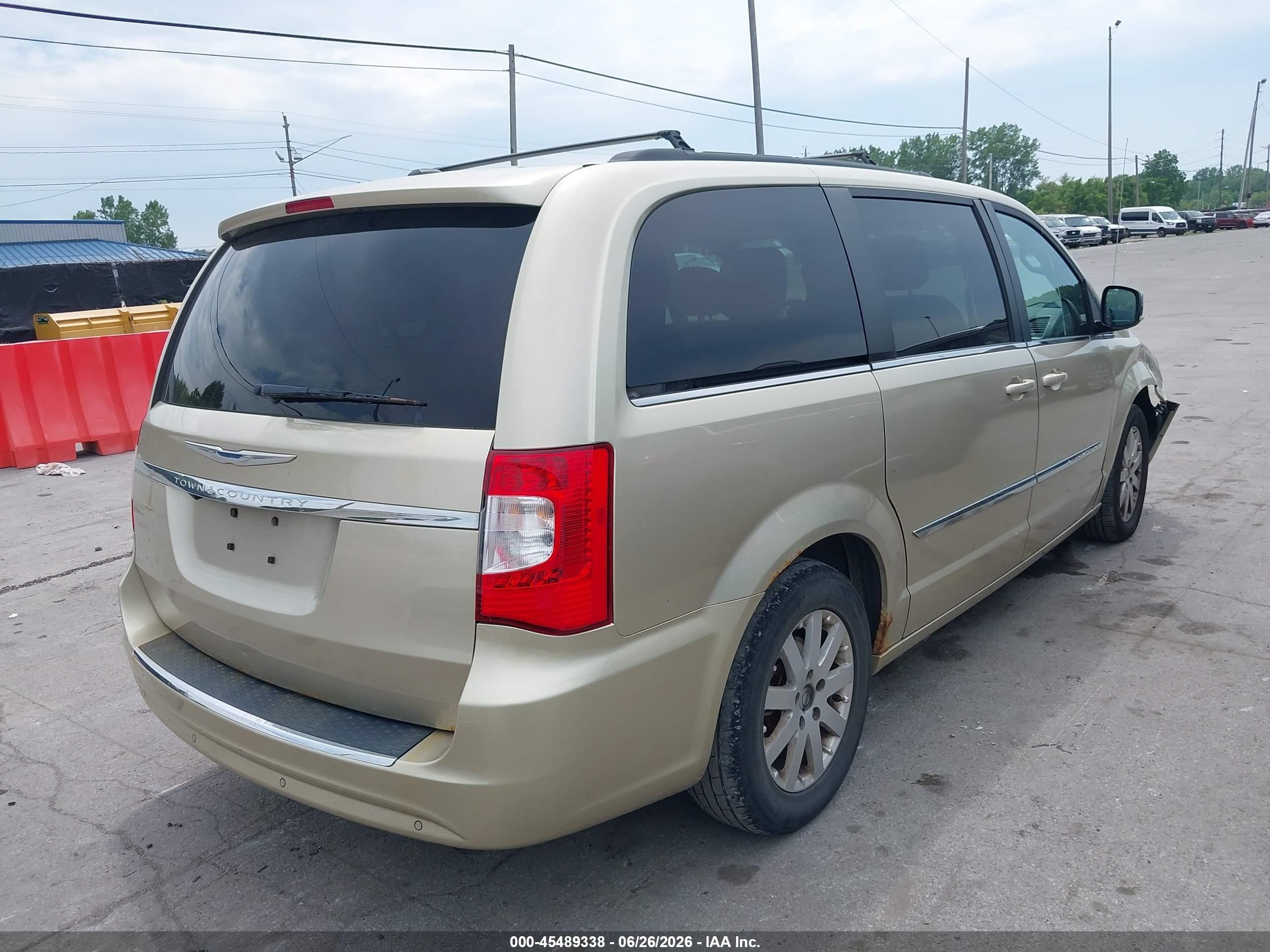 2011 Chrysler Town & Country Touring-l Beige vin: 2A4RR8DG0BR780698