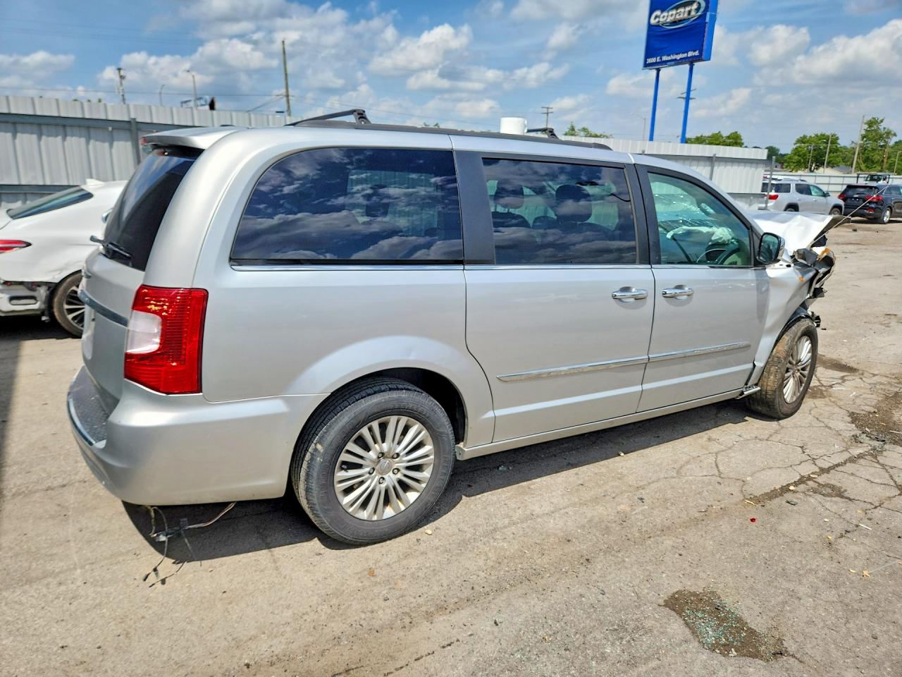 2011 Chrysler Town & Country Touring L Gray vin: 2A4RR8DG2BR799043