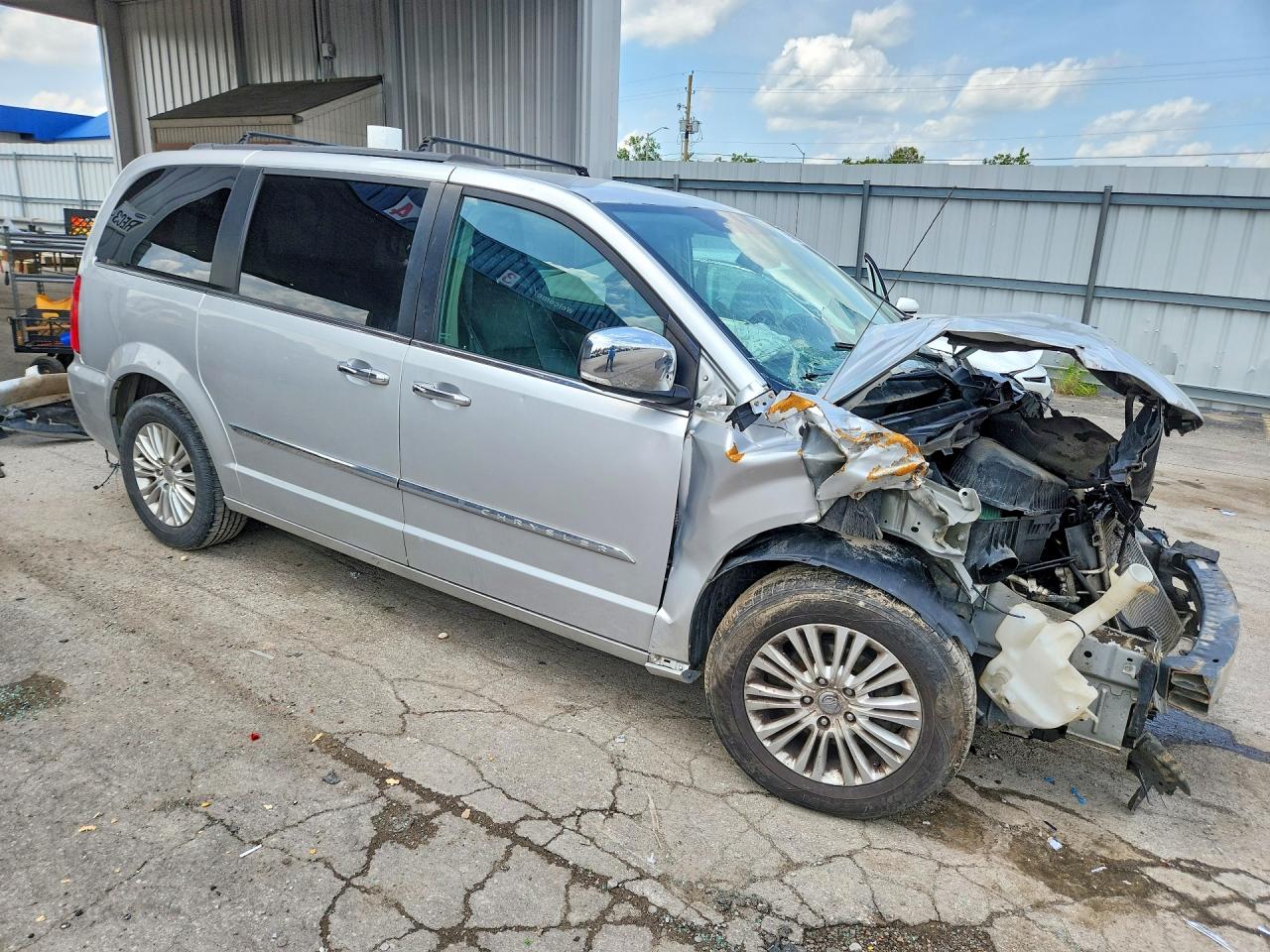 2011 Chrysler Town & Country Touring L Gray vin: 2A4RR8DG2BR799043