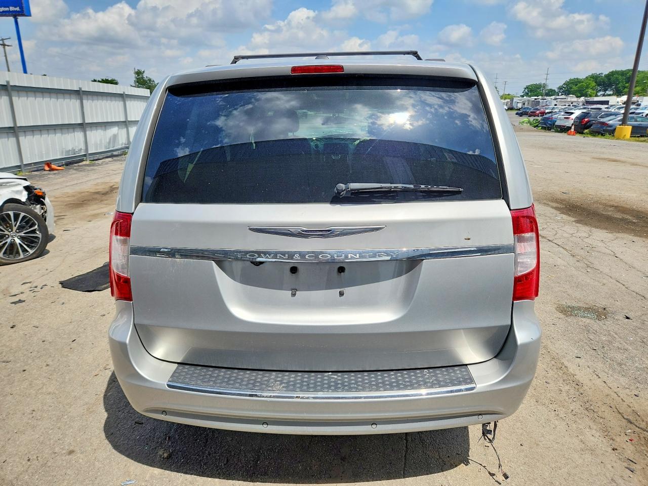 2011 Chrysler Town & Country Touring L Gray vin: 2A4RR8DG2BR799043