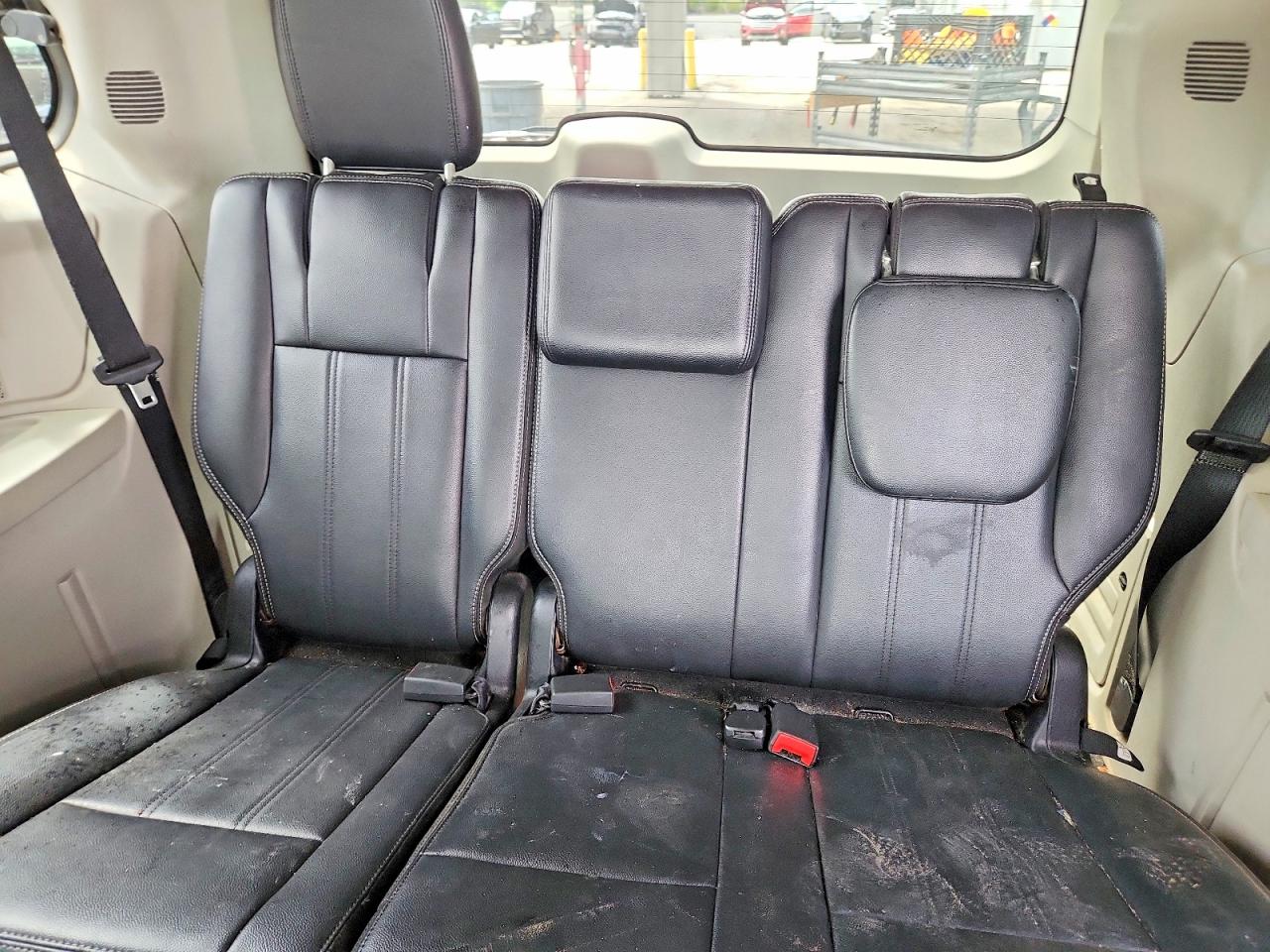 2011 Chrysler Town & Country Touring L Gray vin: 2A4RR8DG2BR799043