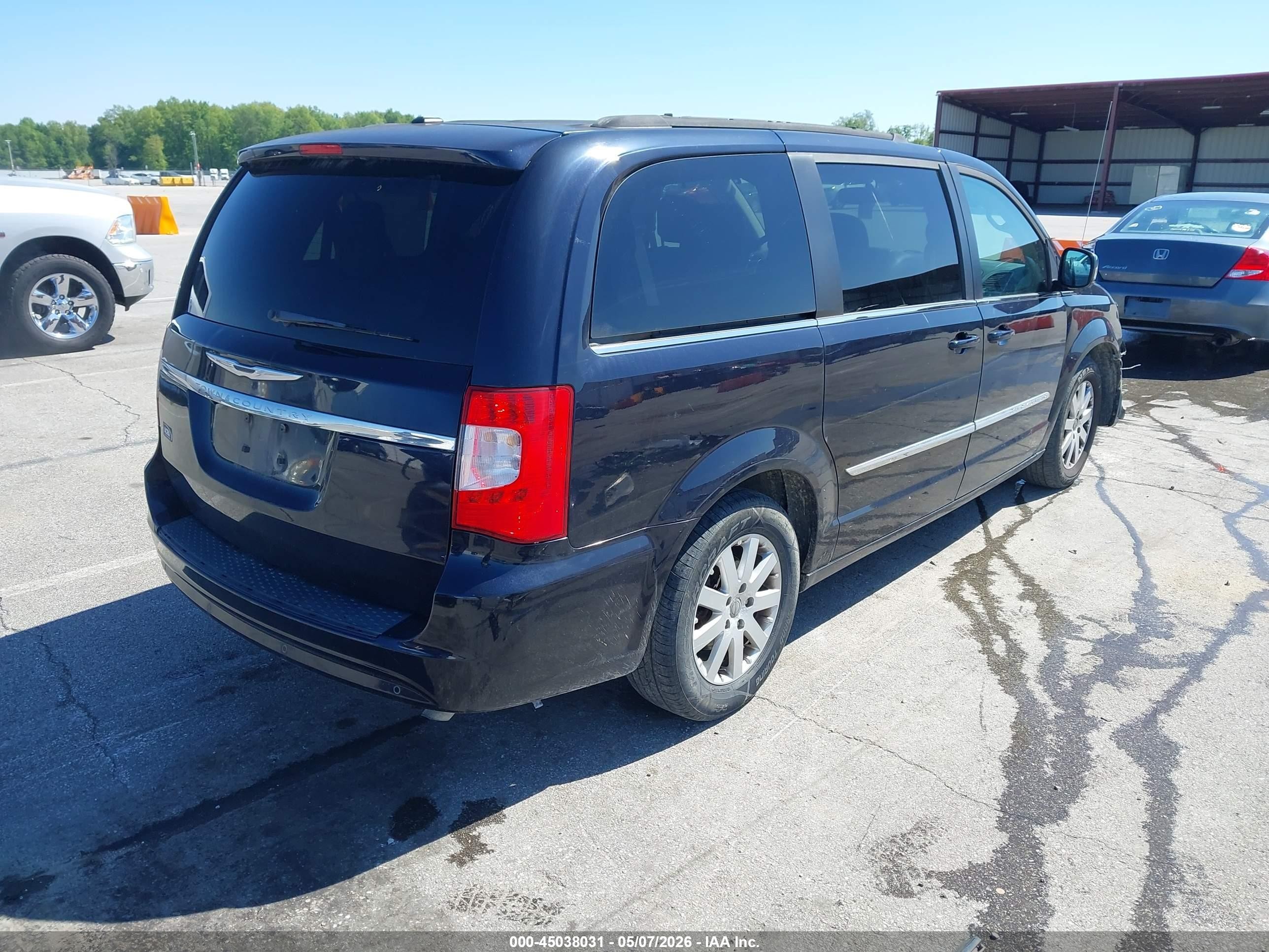 2011 Chrysler Town & Country Touring-l Black vin: 2A4RR8DG3BR613784