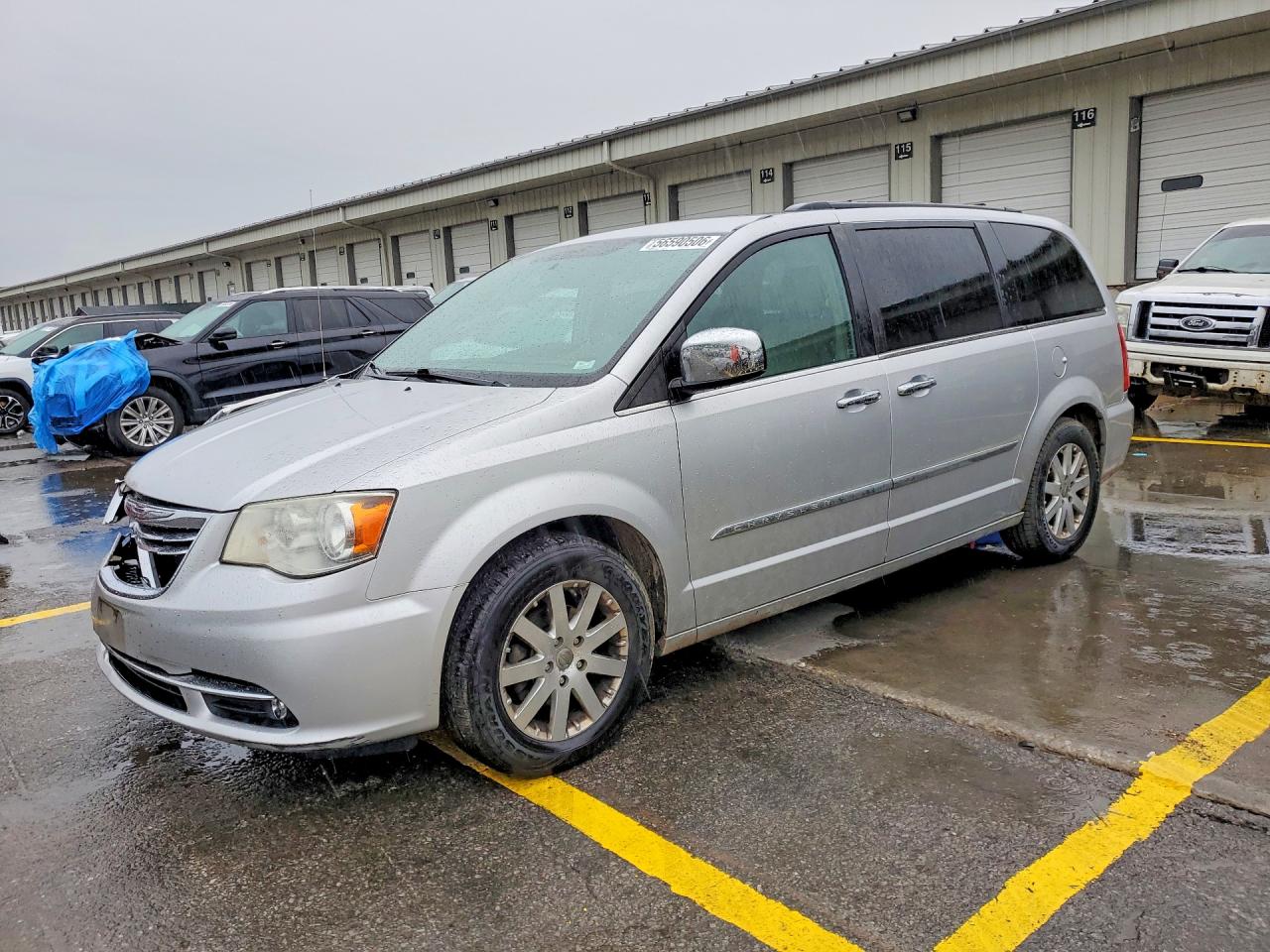 2011 Chrysler Town & Country Touring L Silver vin: 2A4RR8DG4BR676604