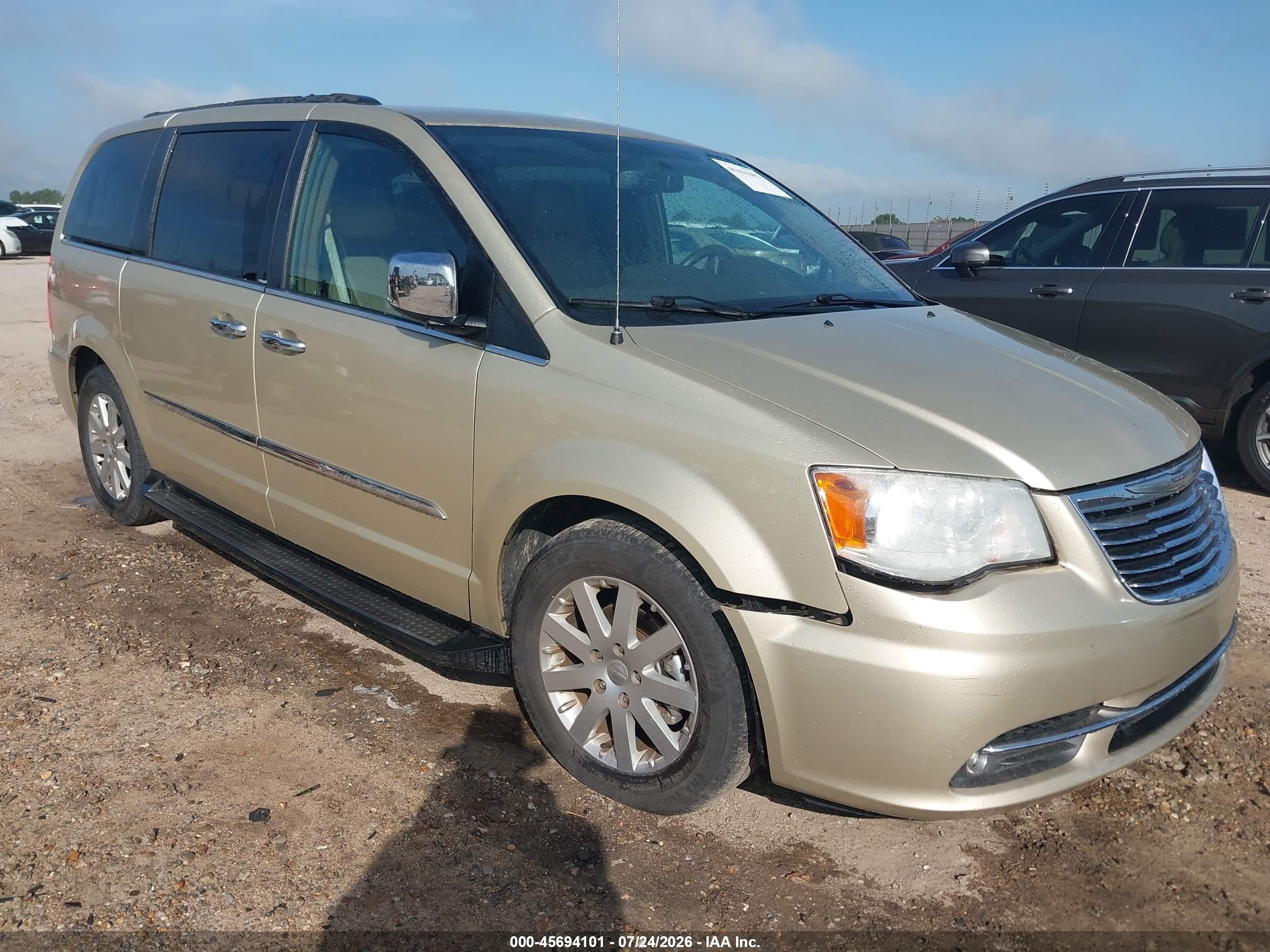 2011 Chrysler Town & Country Touring-l Желто-коричневый vin: 2A4RR8DG5BR758129