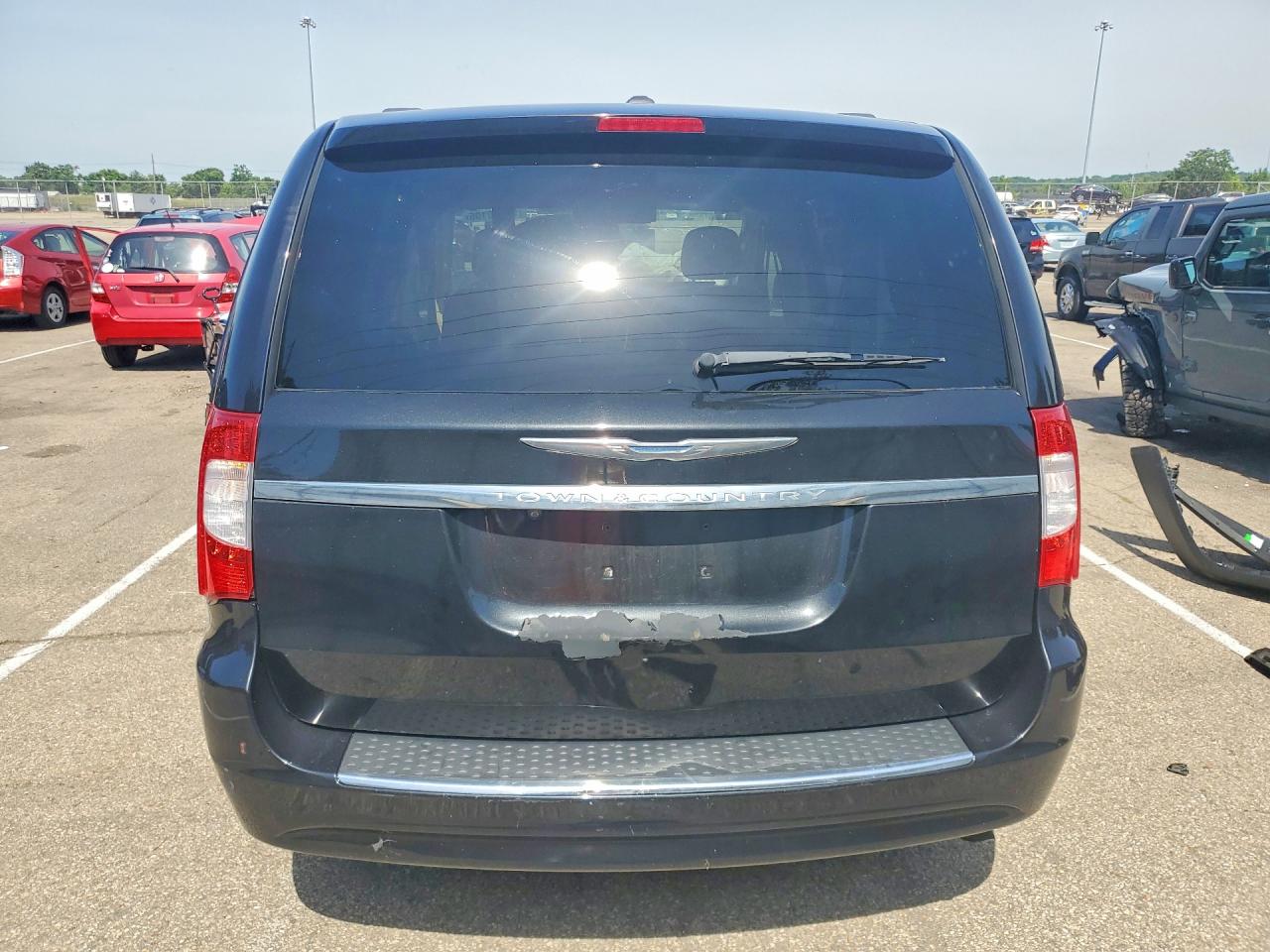 2011 Chrysler Town & Country Touring L Black vin: 2A4RR8DG6BR676457