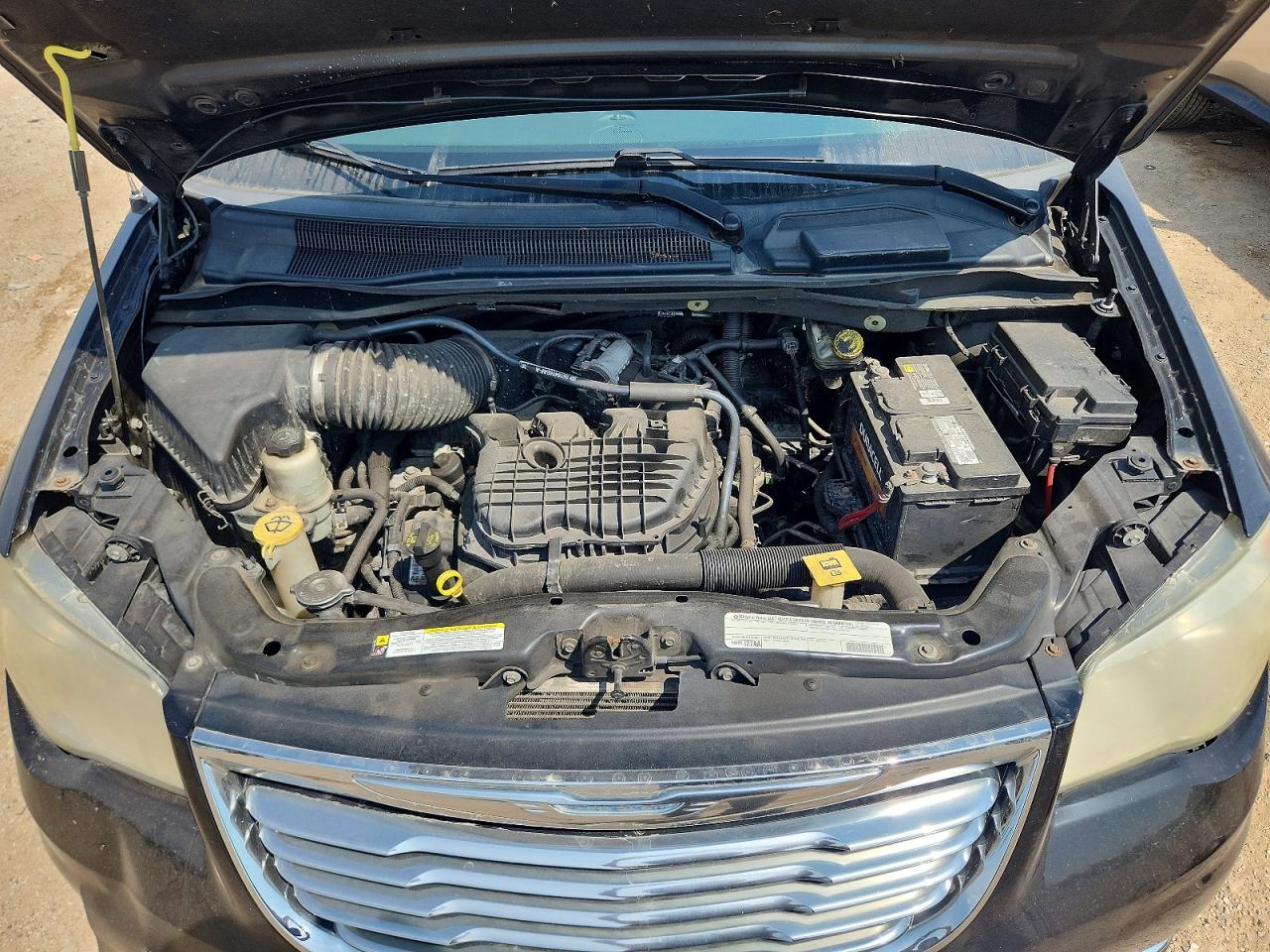 2011 Chrysler Town & Country Touring L Black vin: 2A4RR8DG8BR716554