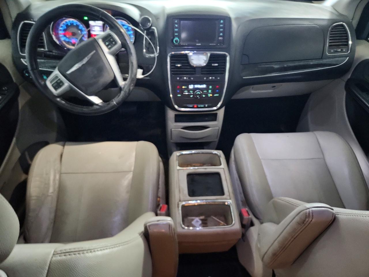 2011 Chrysler Town & Country Touring L Black vin: 2A4RR8DG9BR680258