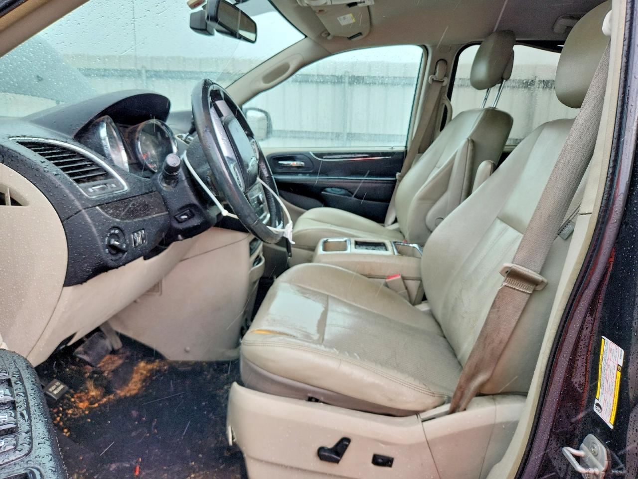 2011 Chrysler Town & Country Touring L Black vin: 2A4RR8DG9BR680258