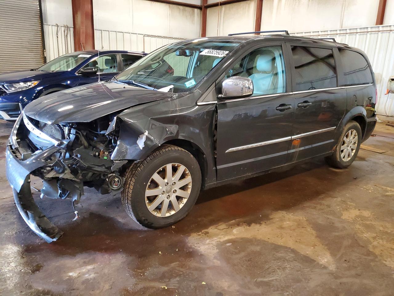 2011 Chrysler Town & Country Touring L Charcoal vin: 2A4RR8DG9BR680275