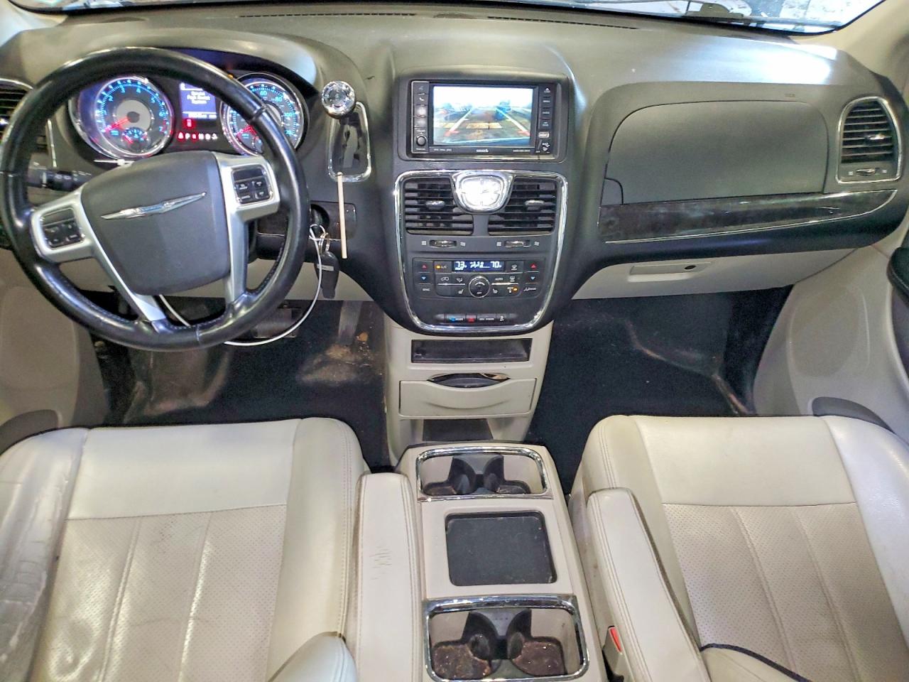 2011 Chrysler Town & Country Touring L Charcoal vin: 2A4RR8DG9BR680275
