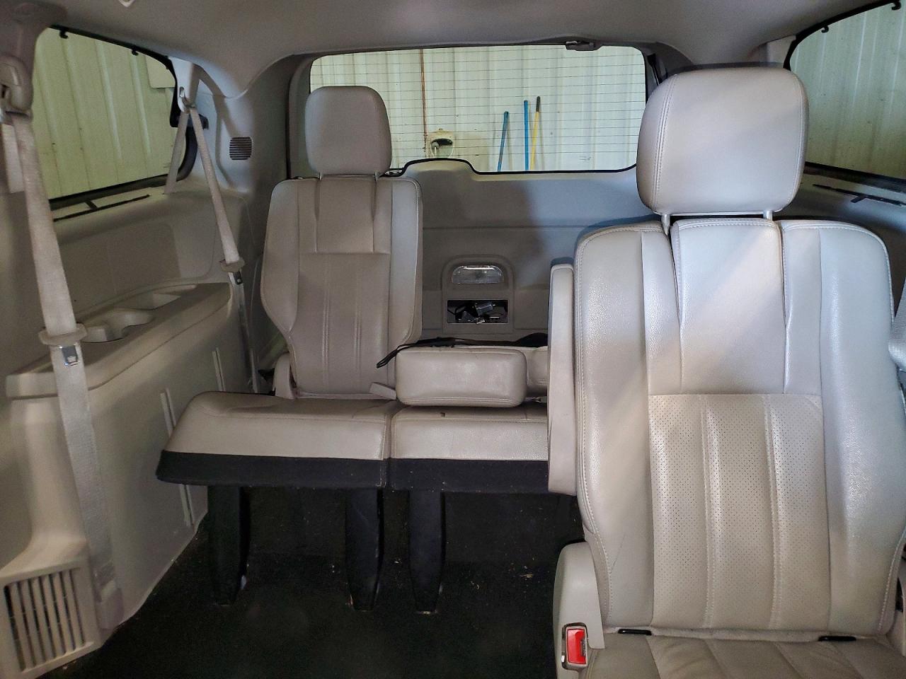 2011 Chrysler Town & Country Touring L Charcoal vin: 2A4RR8DG9BR680275