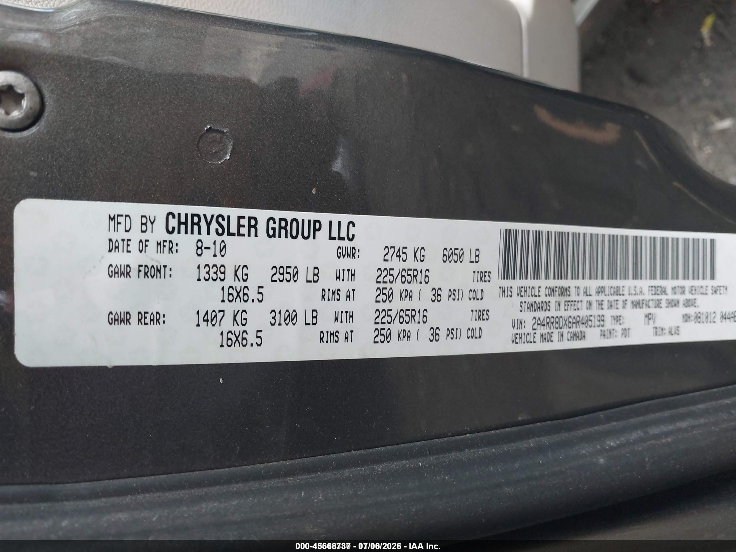 2010 Chrysler Town & Country Touring Plus Gray vin: 2A4RR8DX6AR405199