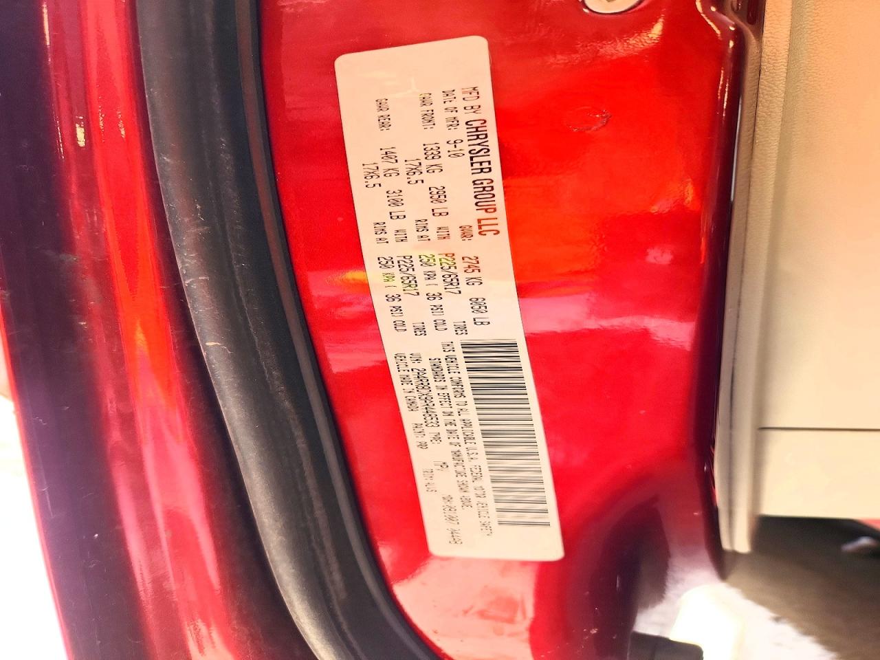 2010 Chrysler Town & Country Touring Plus Red vin: 2A4RR8DX9AR448533
