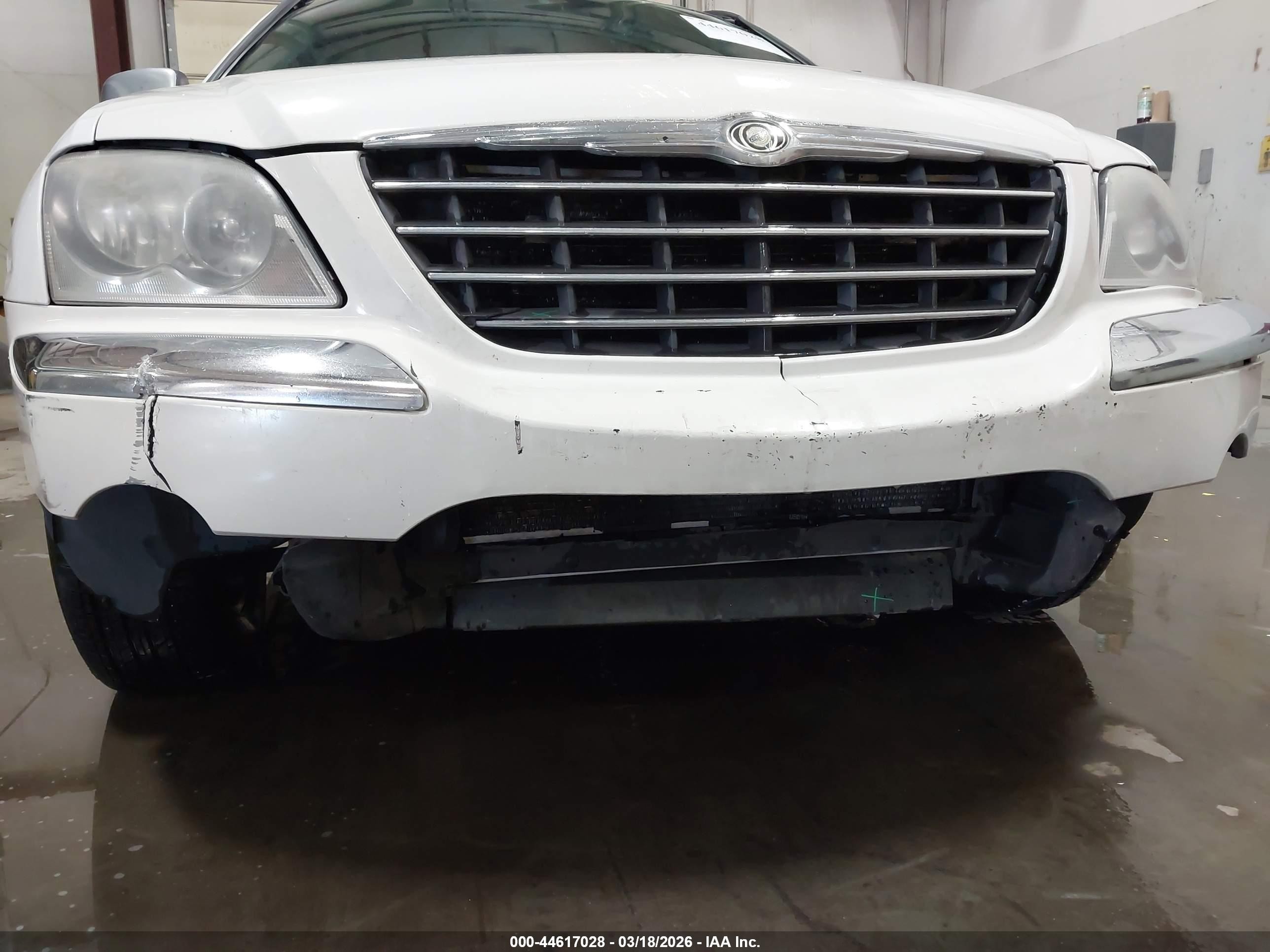 2006 Chrysler Pacifica Touring White vin: 2A8GF68486R824357