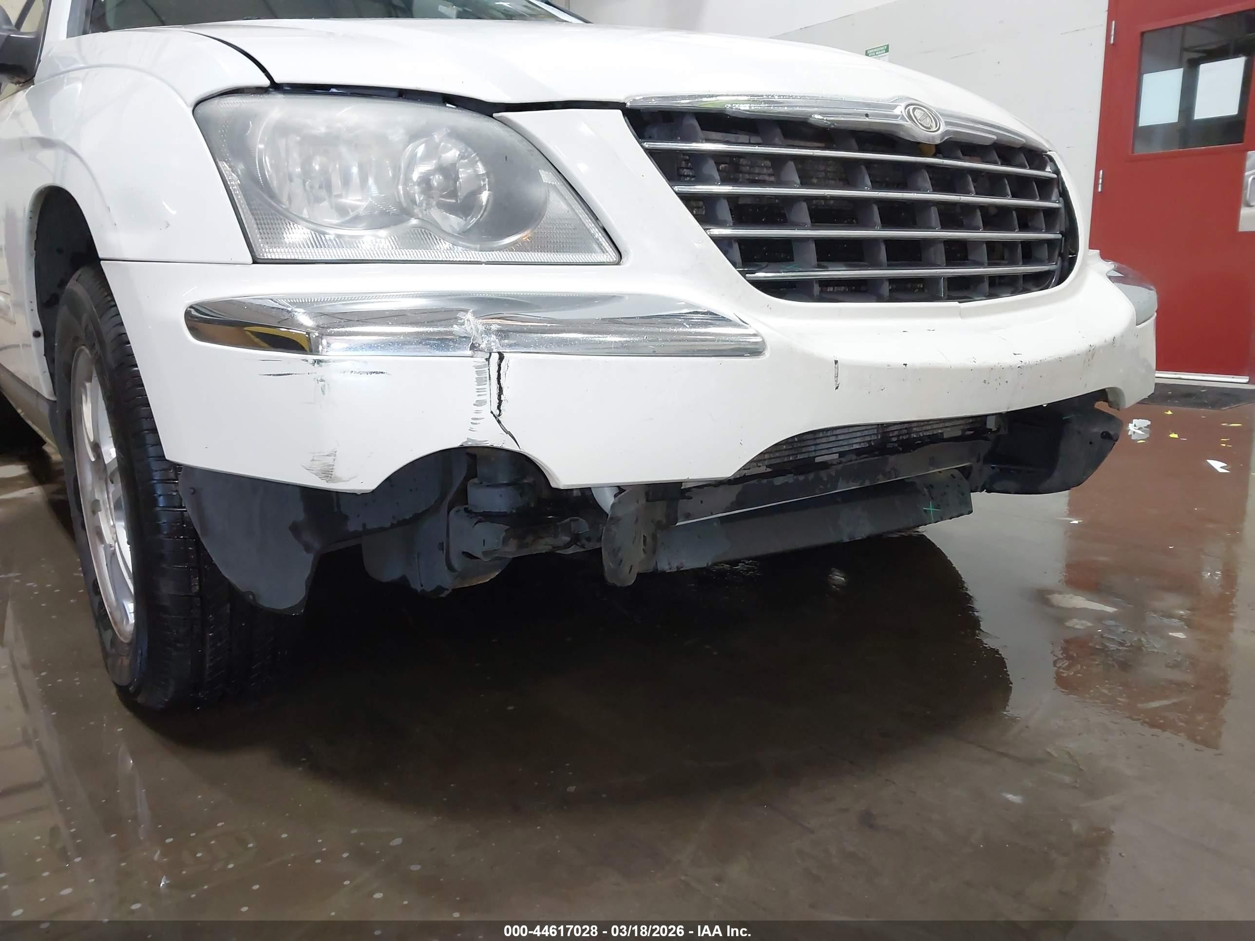 2006 Chrysler Pacifica Touring White vin: 2A8GF68486R824357