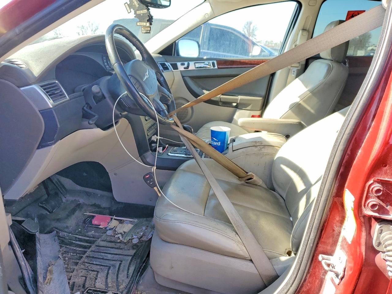 2007 Chrysler Pacifica Touring Red vin: 2A8GF68X07R307971