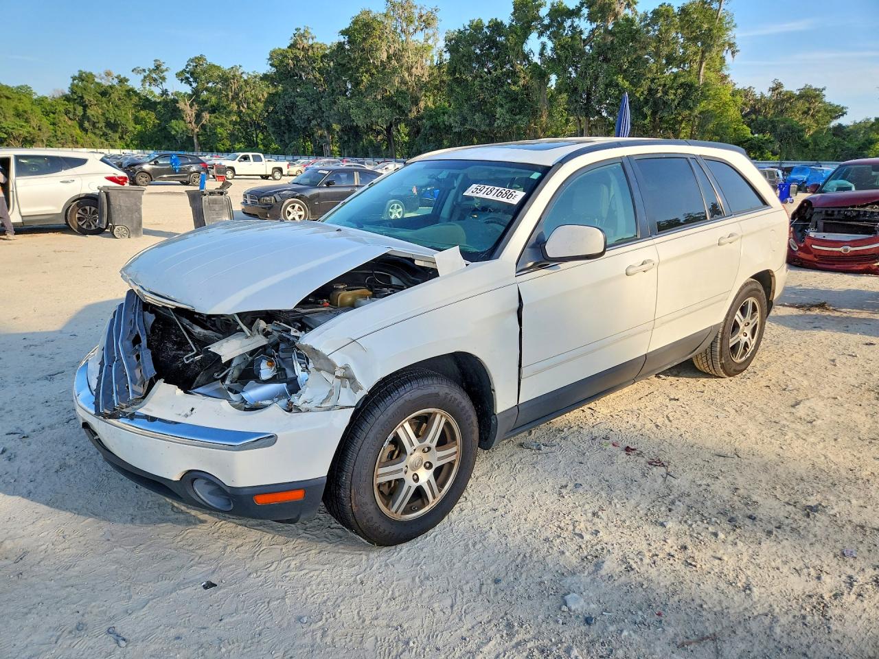 2007 Chrysler Pacifica Touring White vin: 2A8GF68X17R263589
