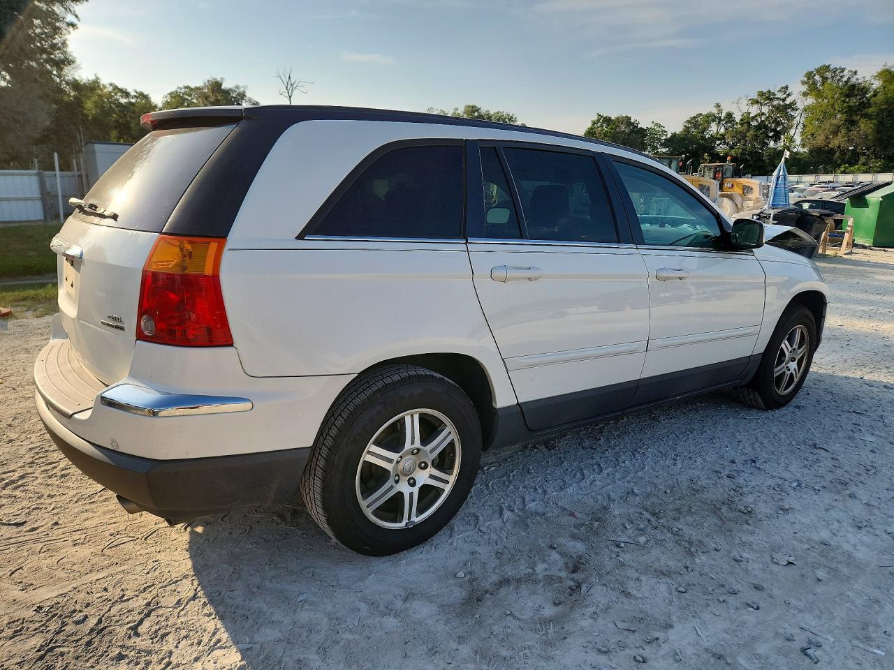 2007 Chrysler Pacifica Touring White vin: 2A8GF68X17R263589