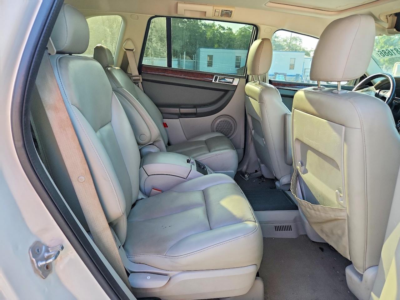 2007 Chrysler Pacifica Touring White vin: 2A8GF68X17R263589