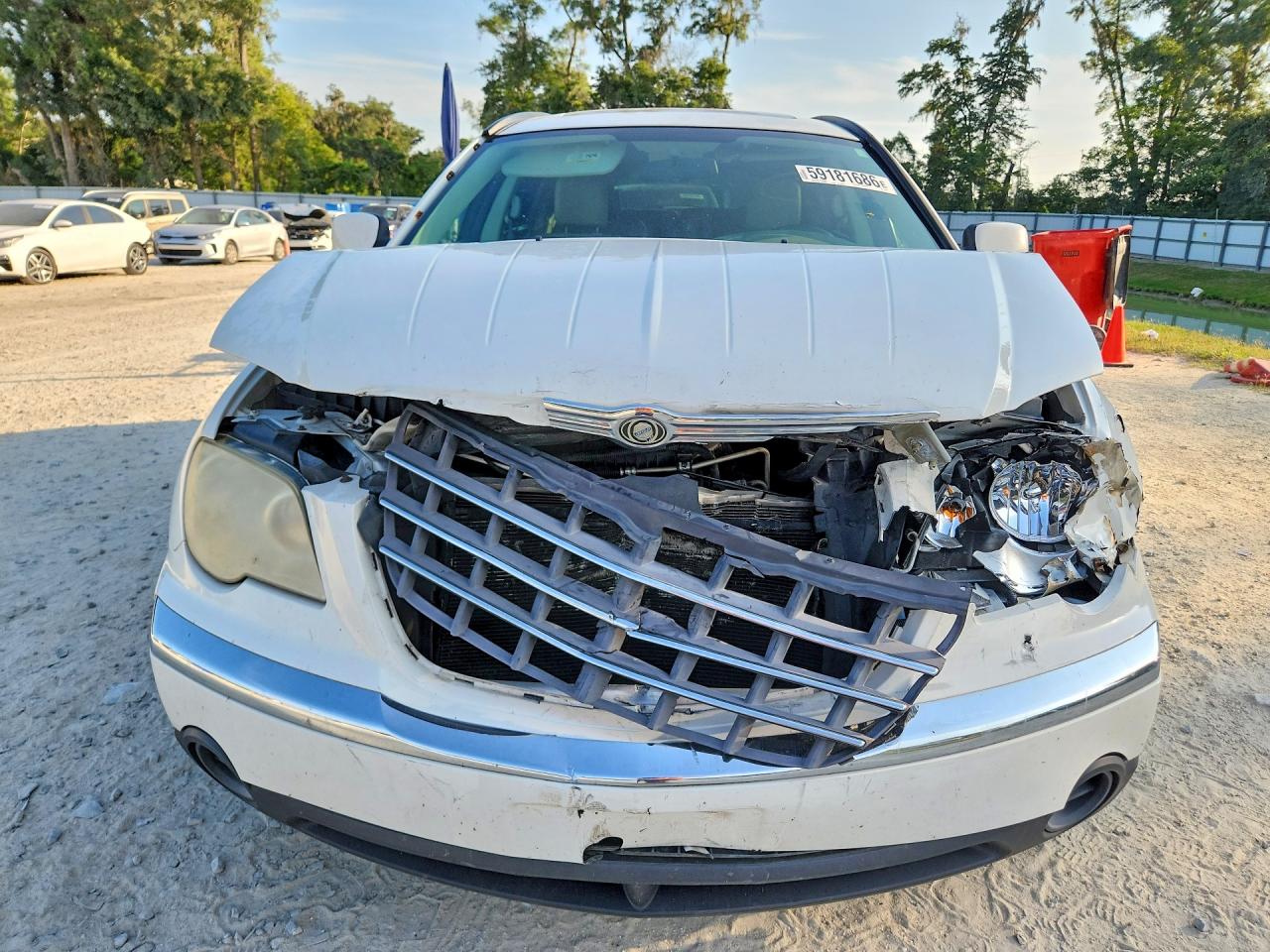2007 Chrysler Pacifica Touring White vin: 2A8GF68X17R263589