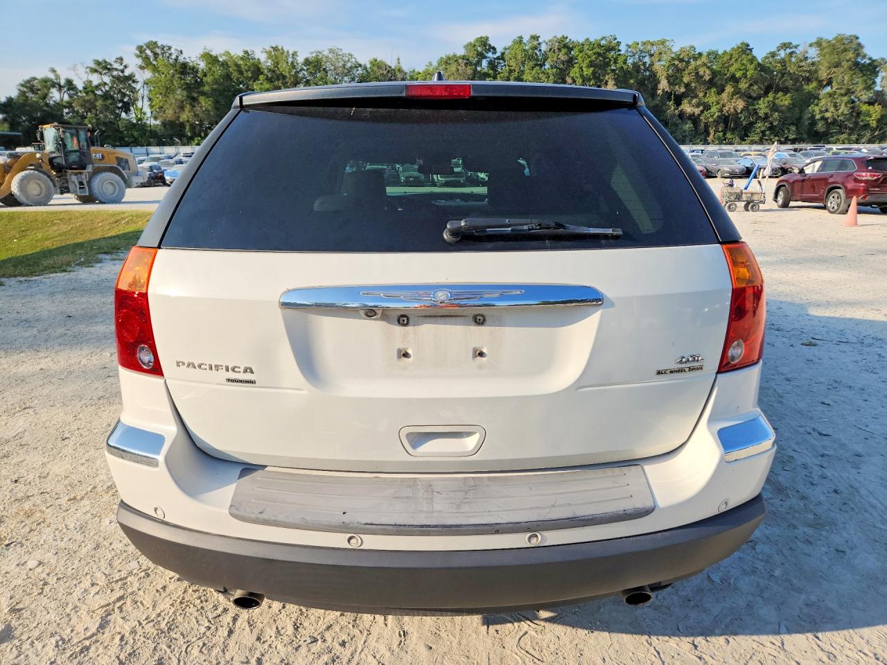 2007 Chrysler Pacifica Touring White vin: 2A8GF68X17R263589