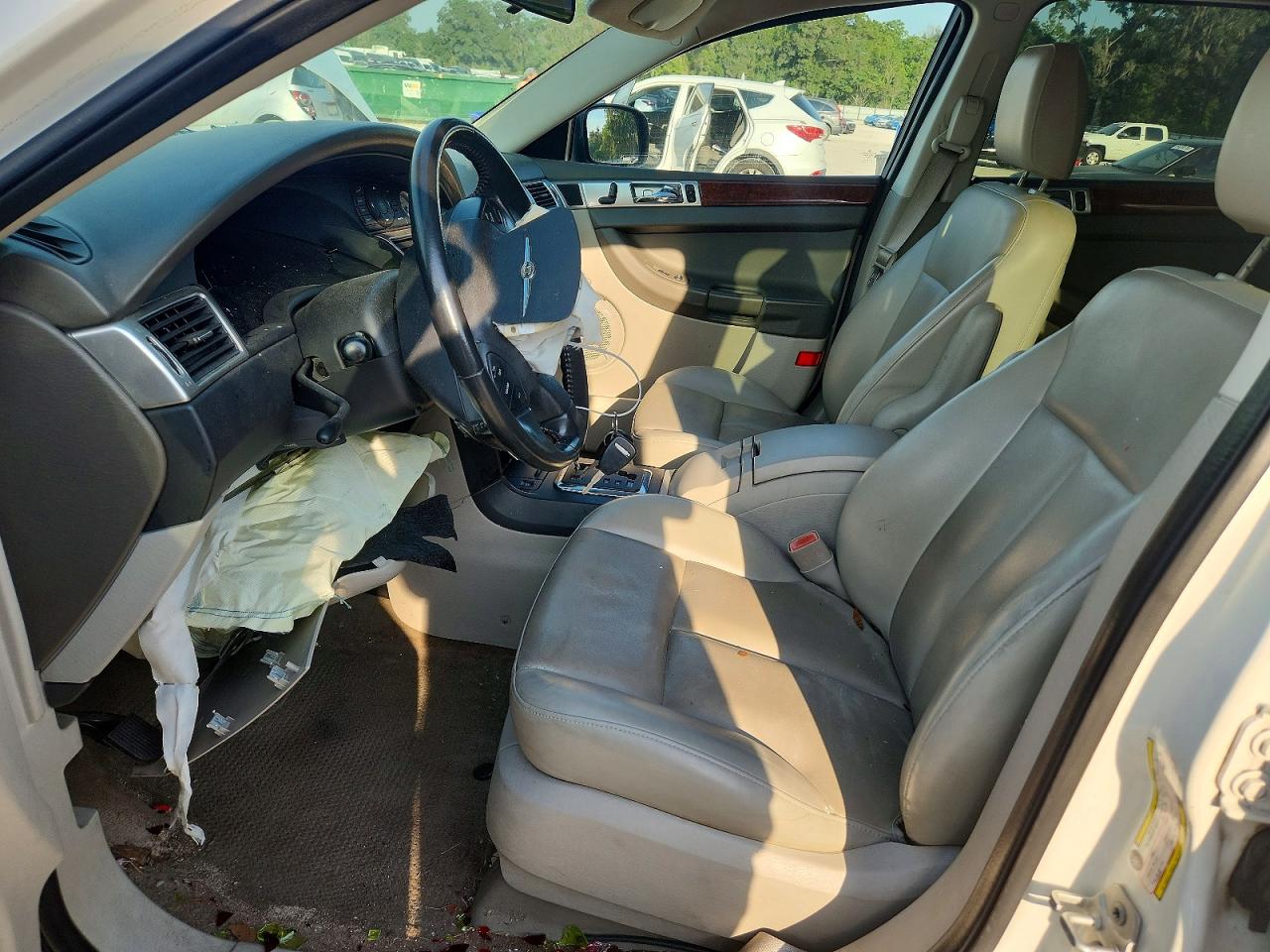 2007 Chrysler Pacifica Touring White vin: 2A8GF68X17R263589