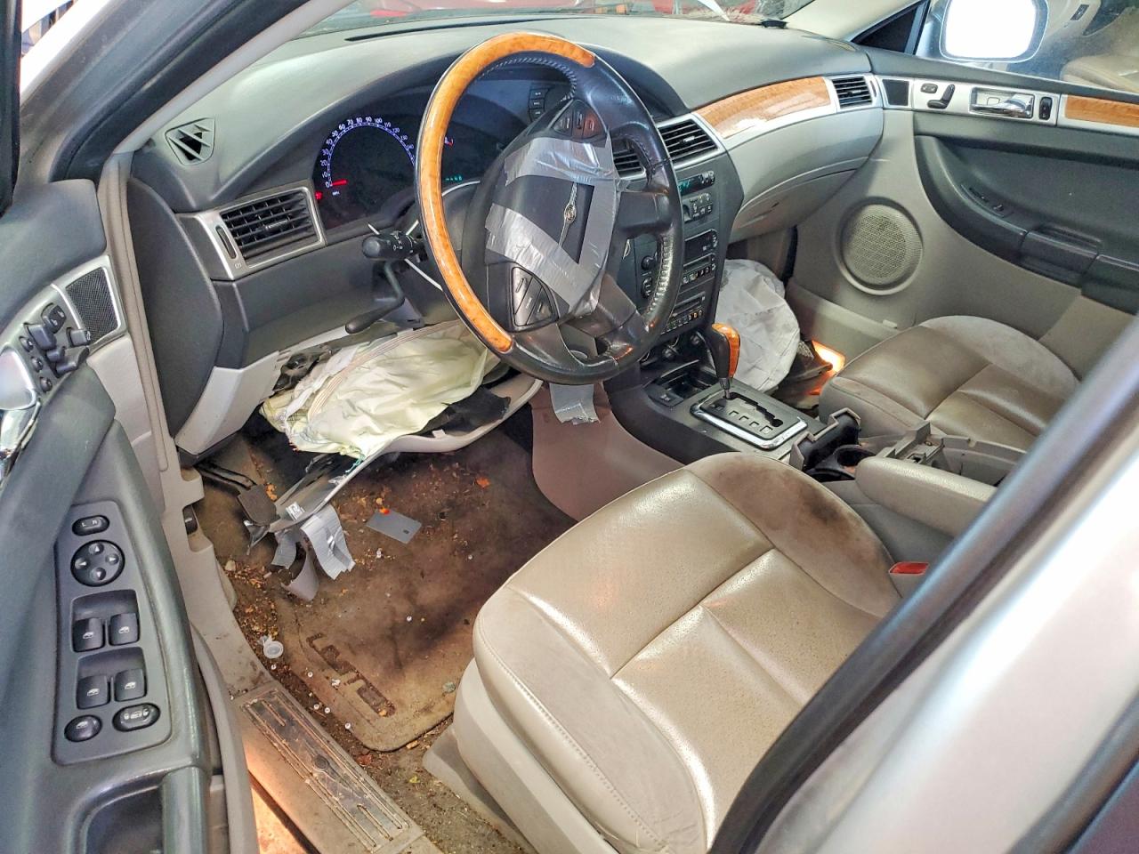 2007 Chrysler Pacifica Limited Silver vin: 2A8GF78X17R363004