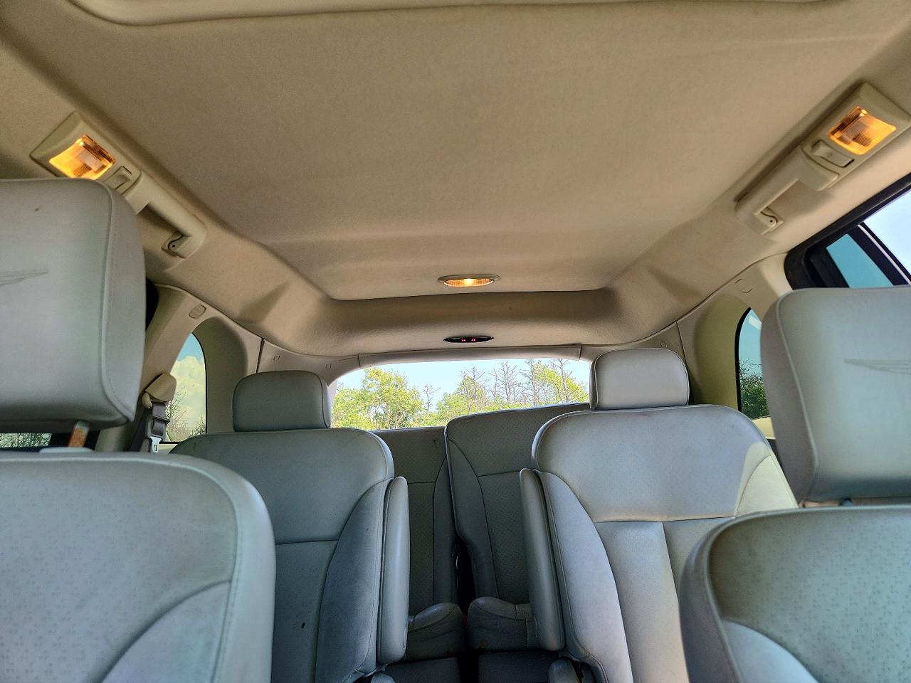 2008 Chrysler Pacifica Limited Silver vin: 2A8GF78X18R108063