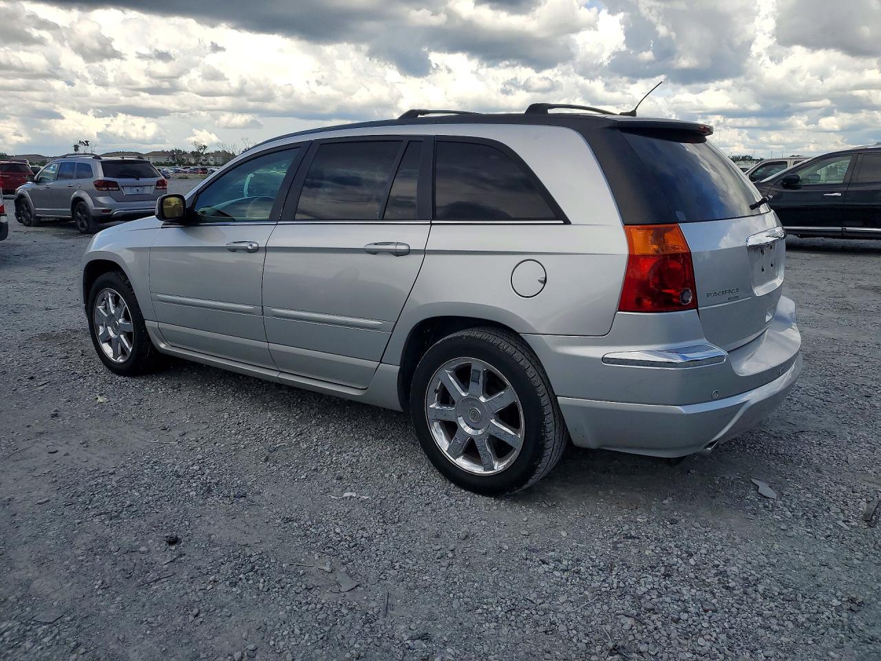 2007 Chrysler Pacifica Серебряный vin: 2A8GF78X97R196679