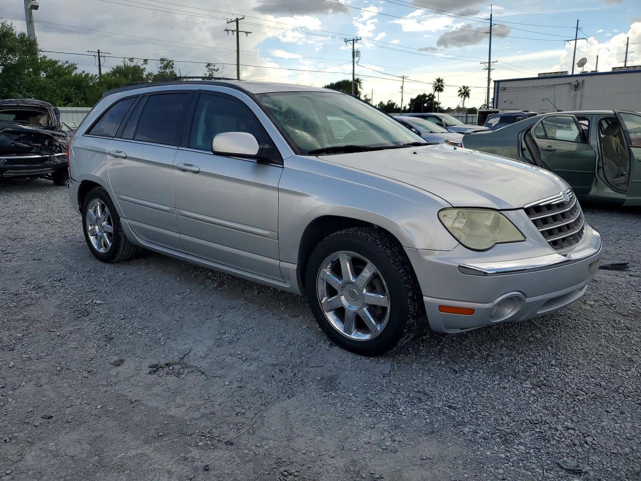 2007 Chrysler Pacifica Серебряный vin: 2A8GF78X97R196679