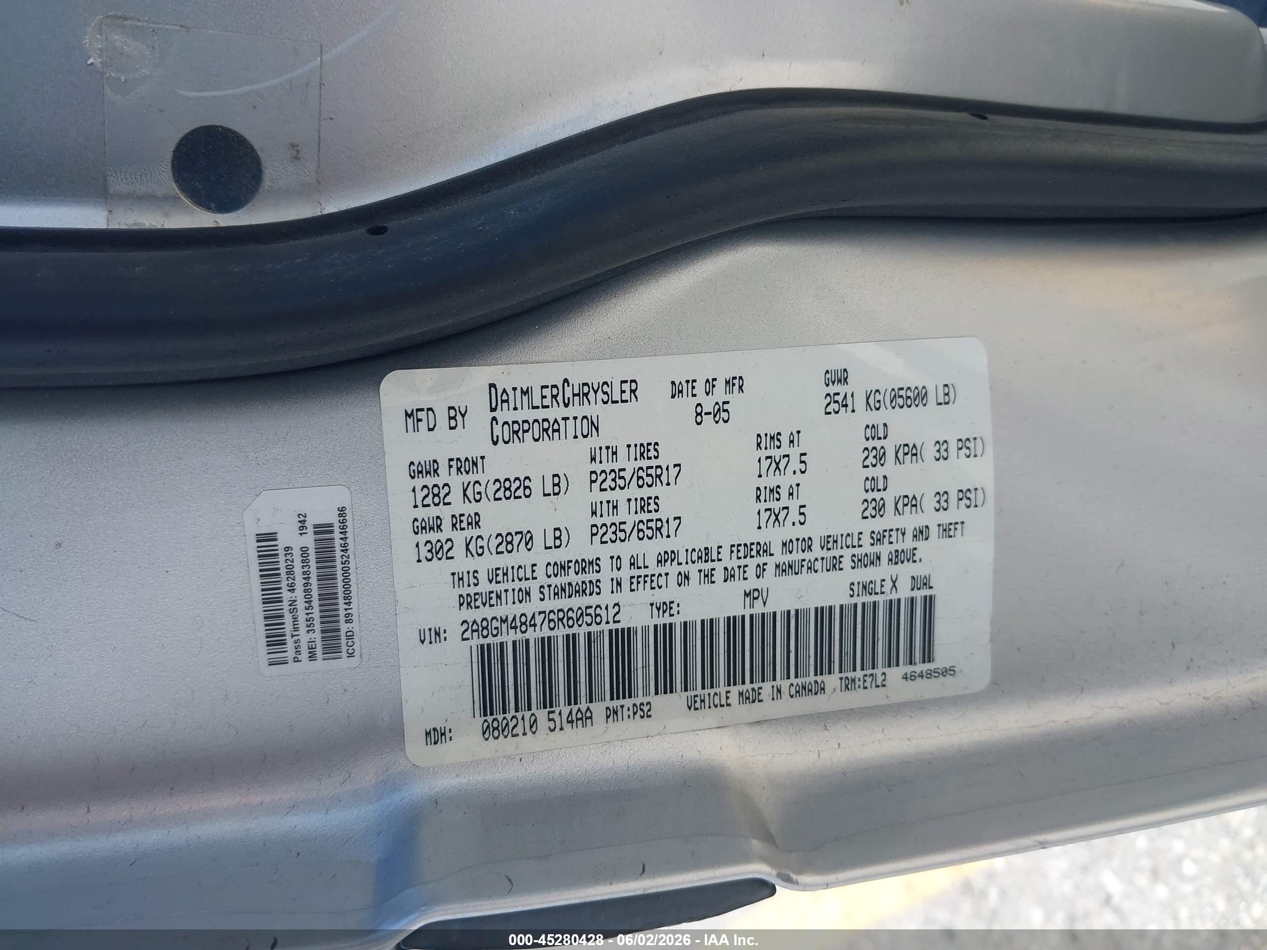 2006 Chrysler Pacifica   Silver vin: 2A8GM48476R605612