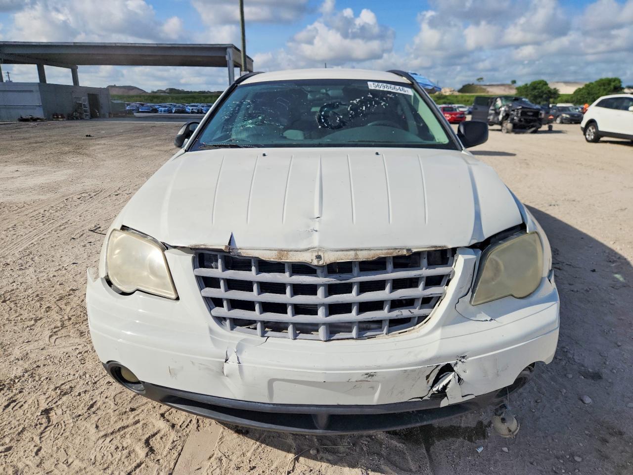 2008 Chrysler Pacifica Lx White vin: 2A8GM48L18R608936