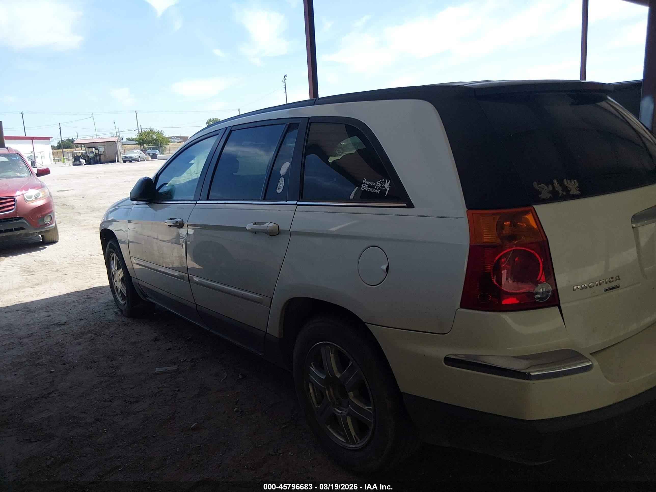 2006 Chrysler Pacifica Touring White vin: 2A8GM68406R912972