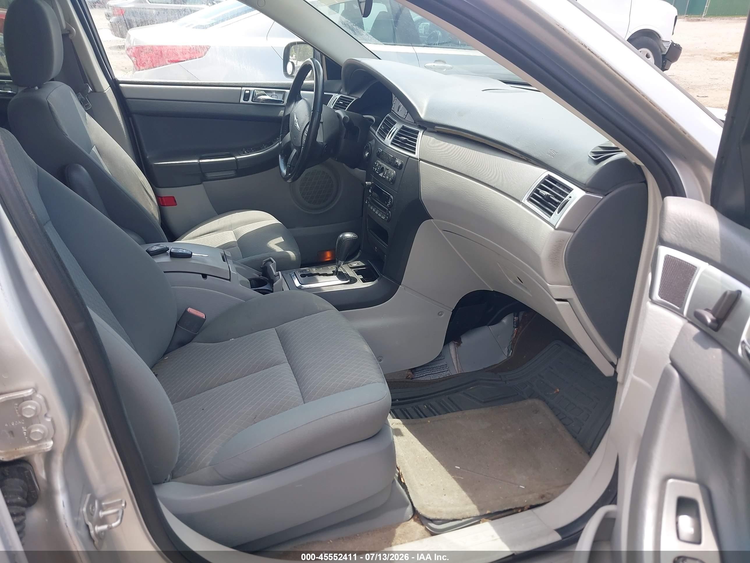 2007 Chrysler Pacifica Touring Серебряный vin: 2A8GM68X57R337845
