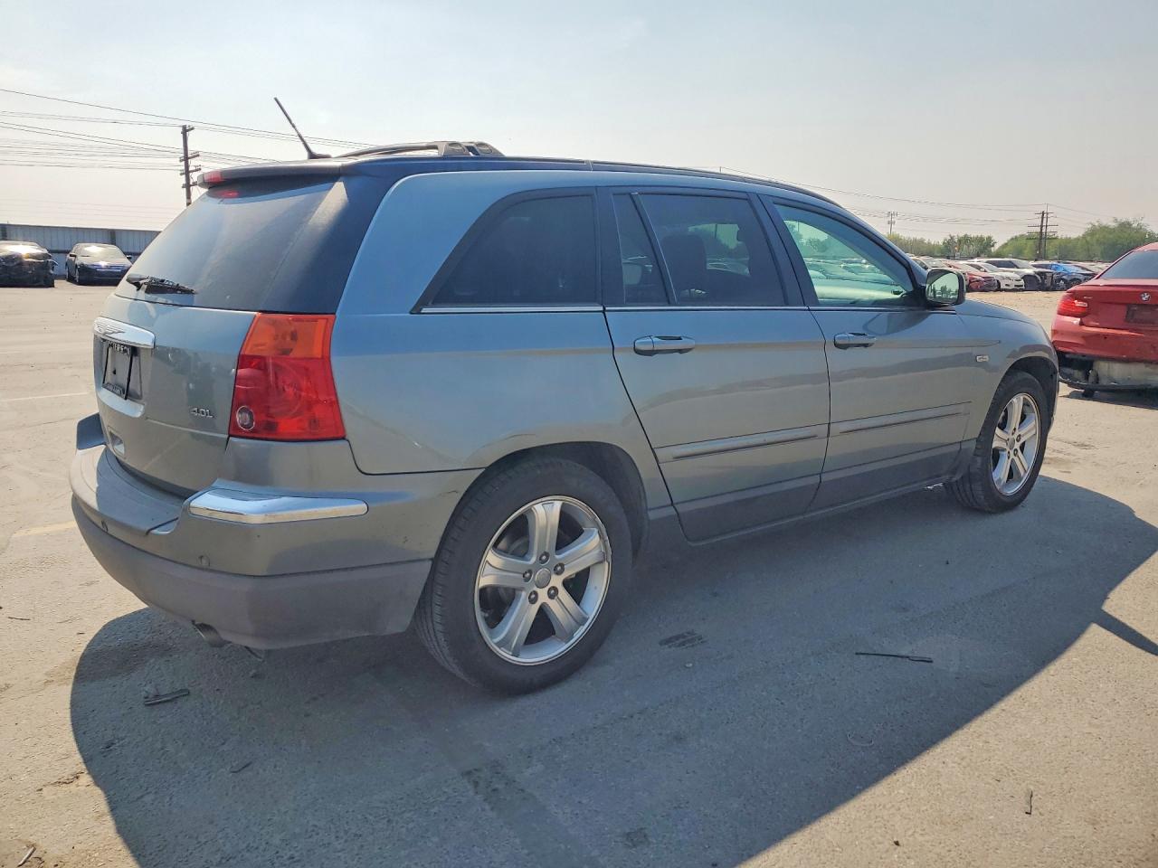 2007 Chrysler Pacifica Touring Silver vin: 2A8GM68X77R161655