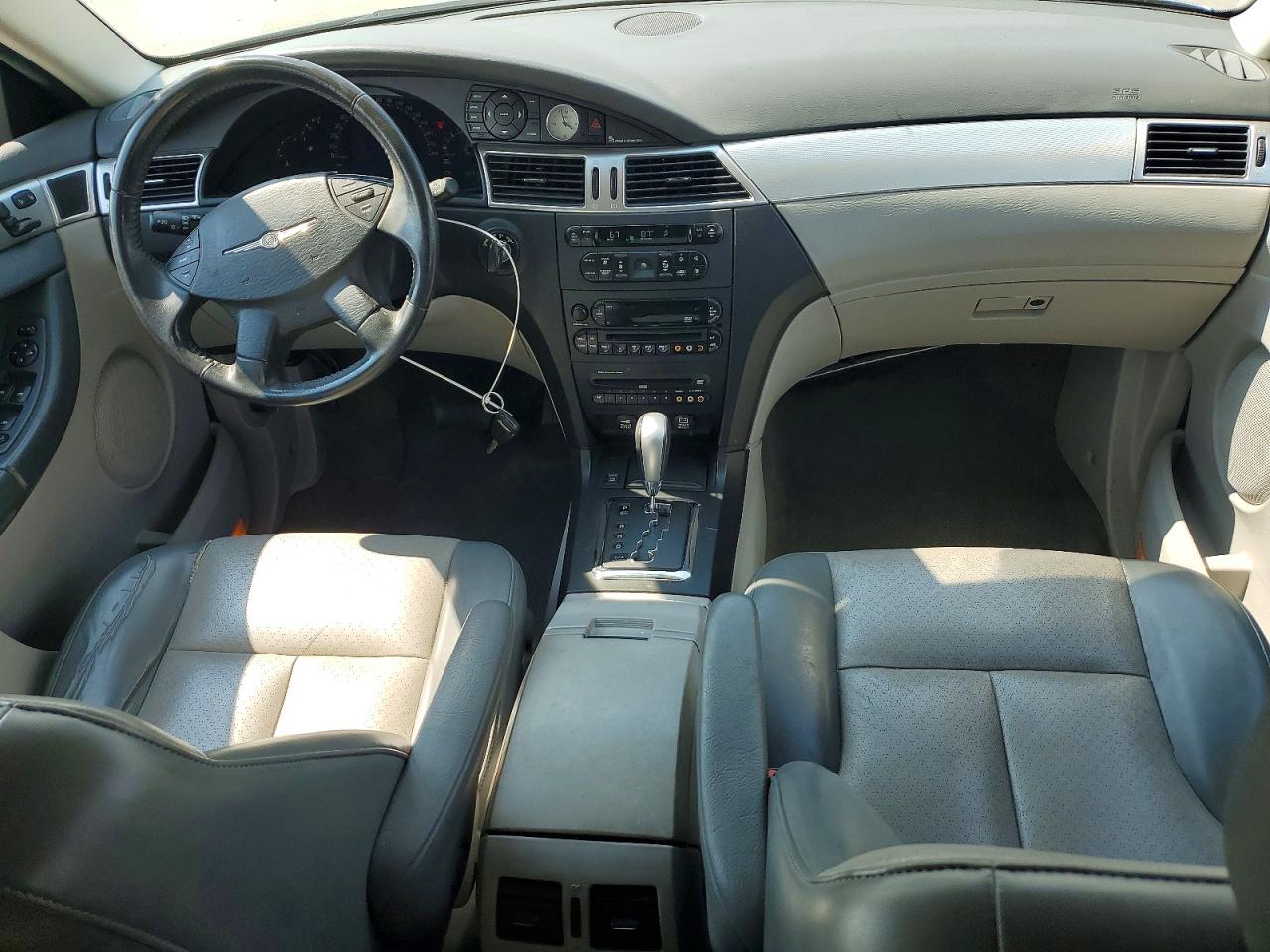 2007 Chrysler Pacifica Touring Silver vin: 2A8GM68X77R161655