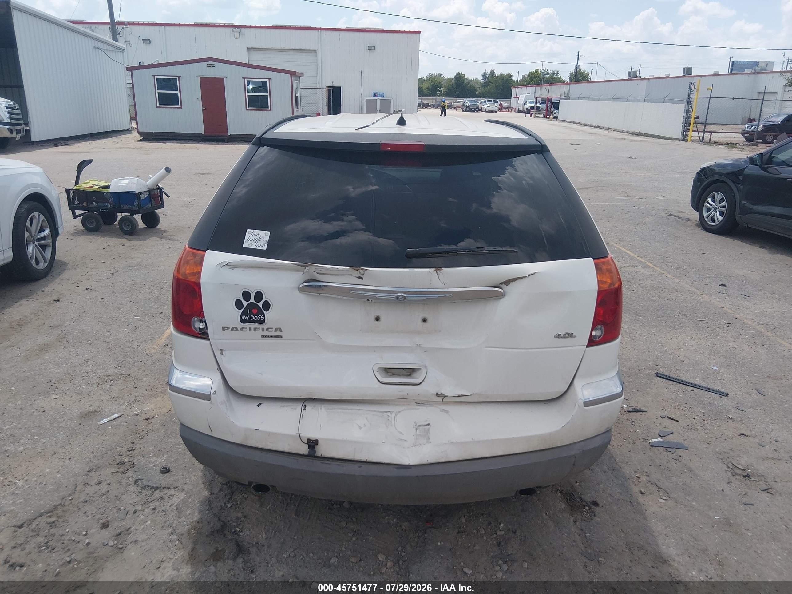 2007 Chrysler Pacifica Touring White vin: 2A8GM68X87R116191