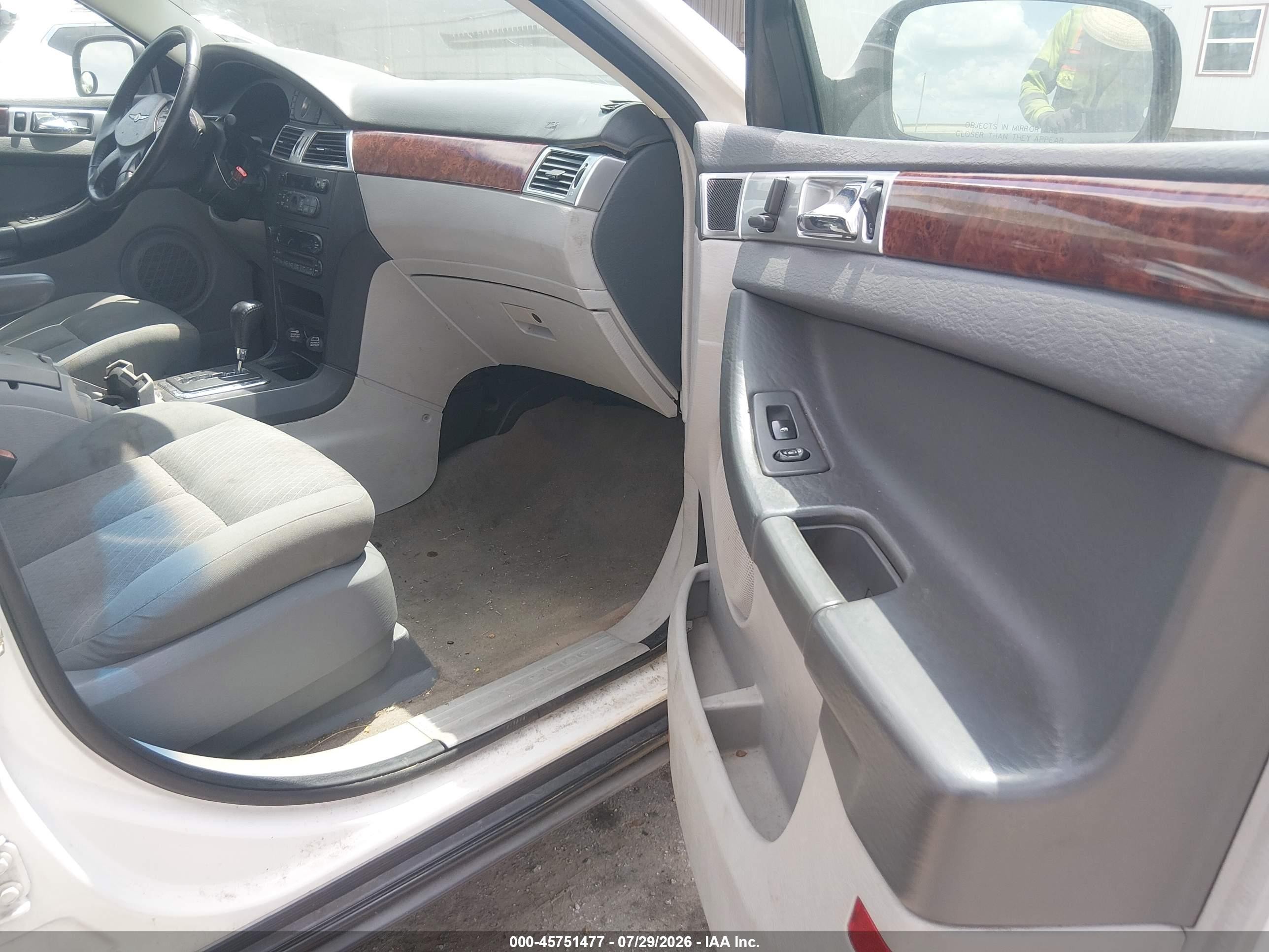 2007 Chrysler Pacifica Touring White vin: 2A8GM68X87R116191