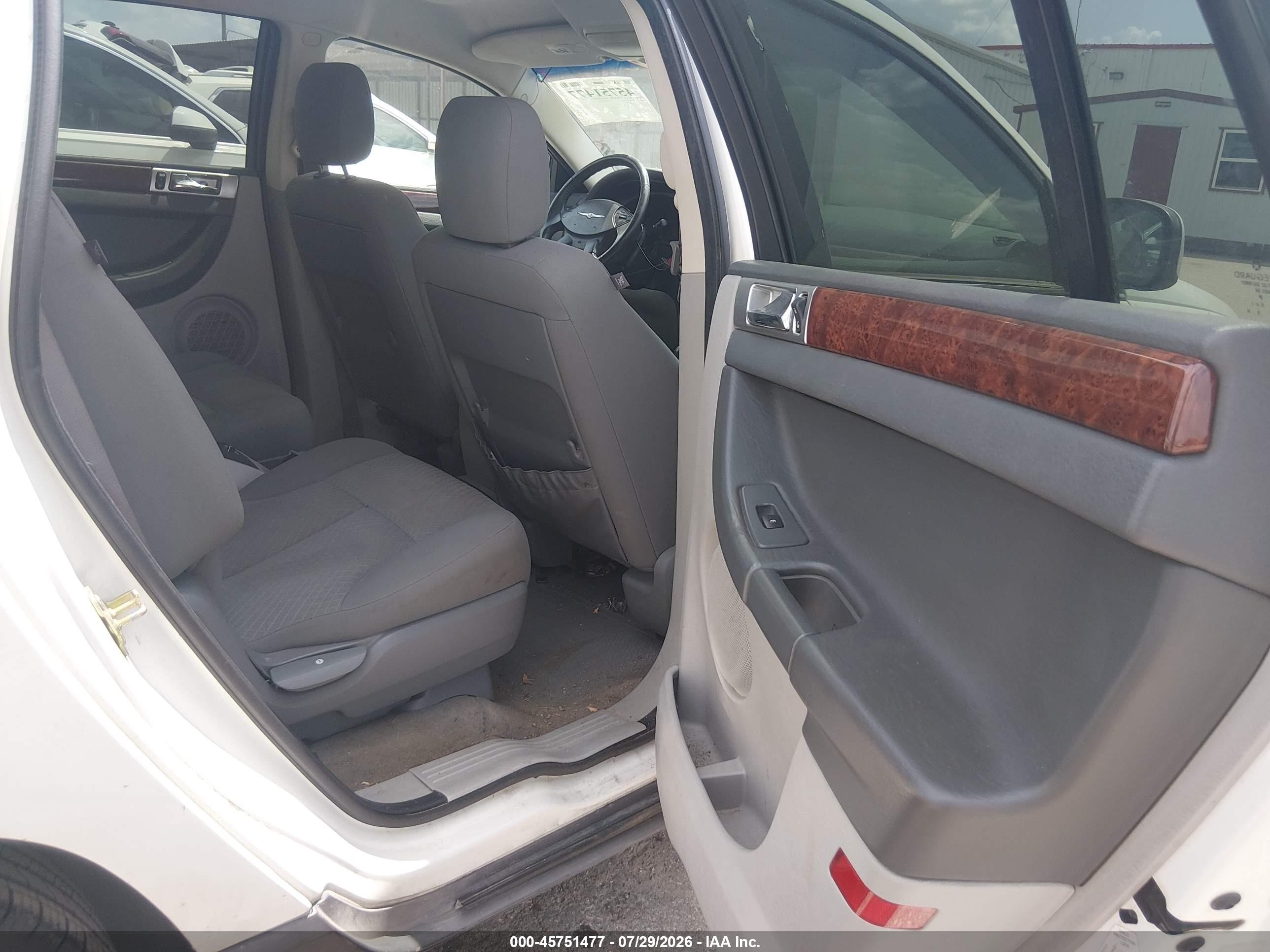 2007 Chrysler Pacifica Touring White vin: 2A8GM68X87R116191