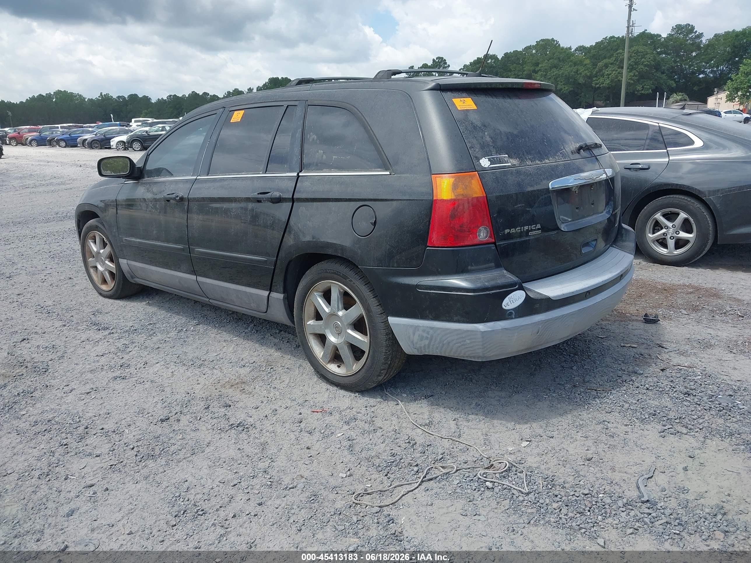2008 Chrysler Pacifica Touring Black vin: 2A8GM68XX8R640217