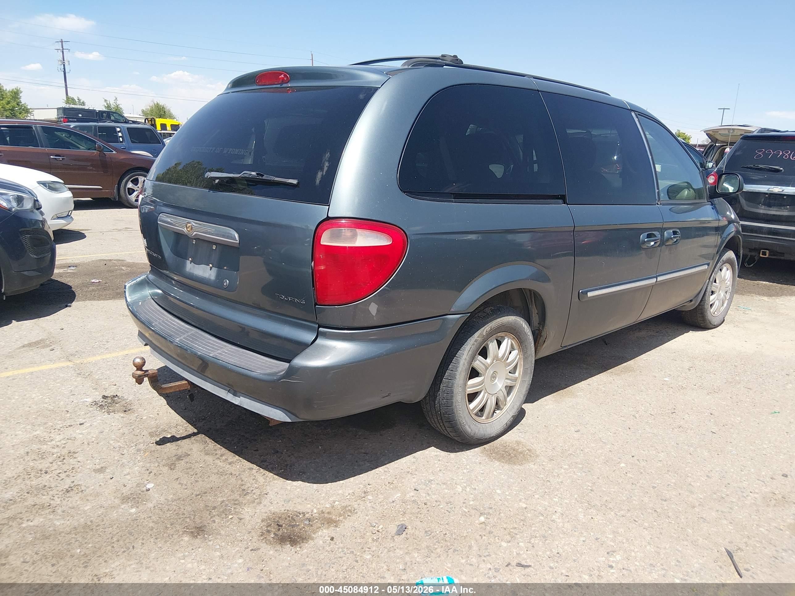 2006 Chrysler Town & Country Touring Light Blue vin: 2A8GP54L06R921718