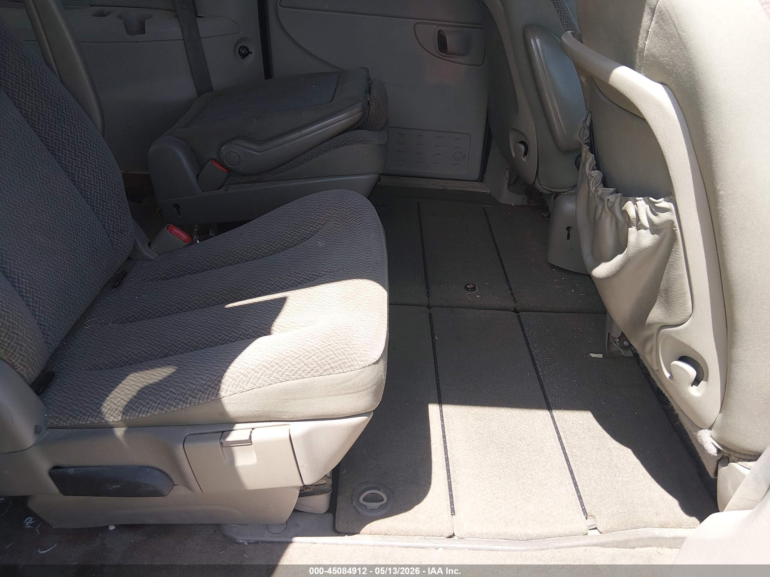 2006 Chrysler Town & Country Touring Light Blue vin: 2A8GP54L06R921718