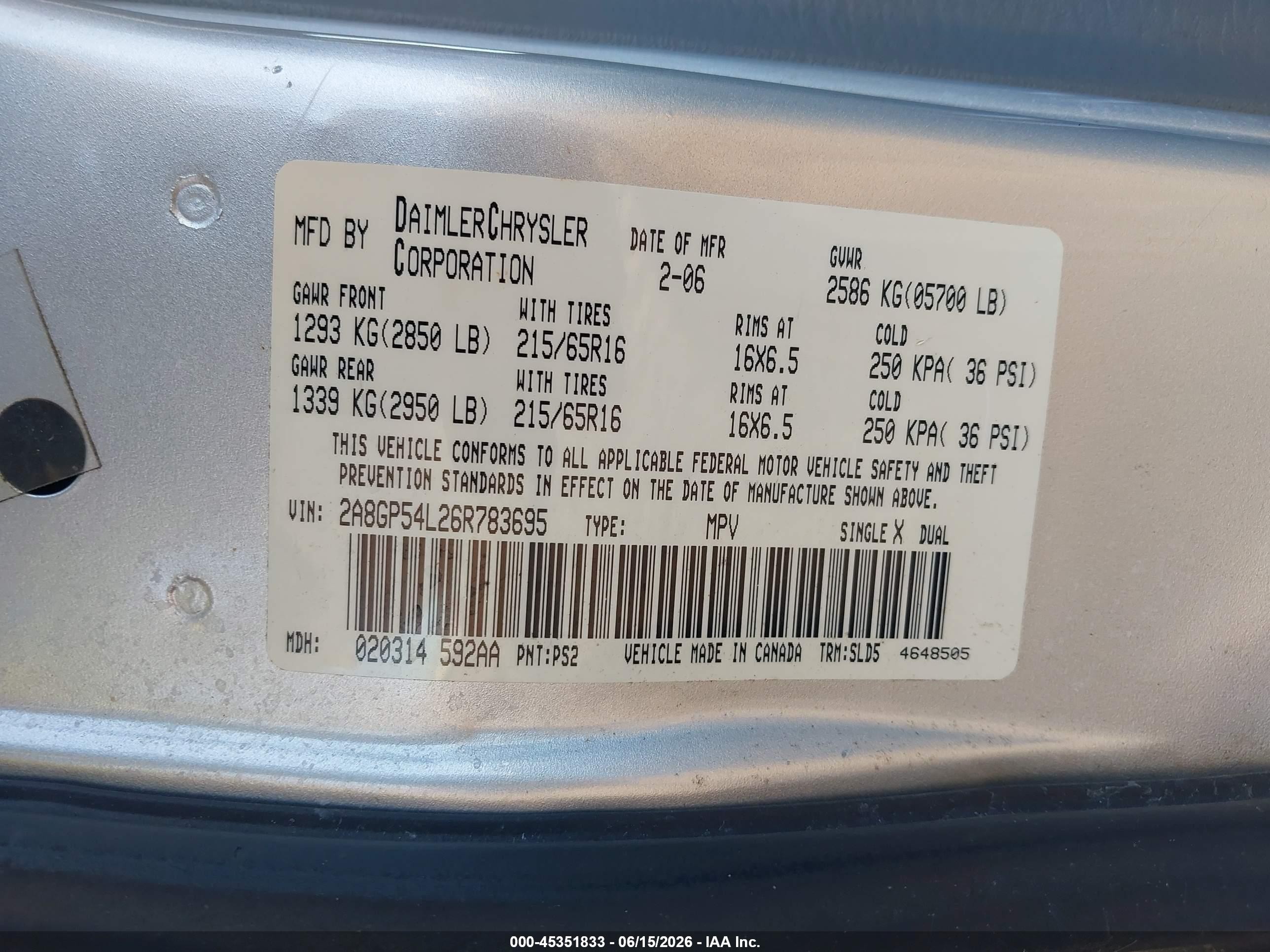 2006 Chrysler Town & Country Touring Silver vin: 2A8GP54L26R783695