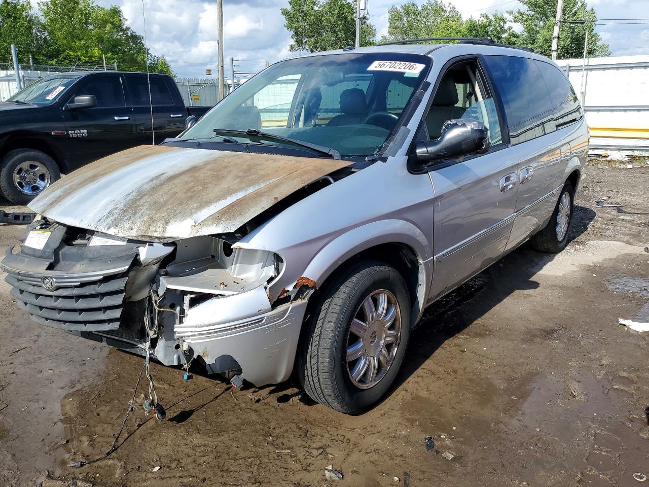 2007 Chrysler Town & Country Touring Серебряный vin: 2A8GP54L37R217286